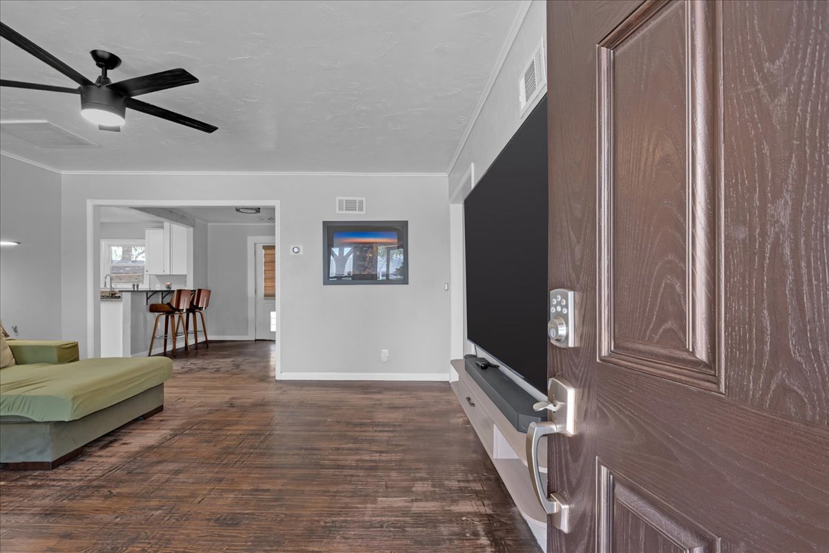 4937 S Quincy Avenue Tulsa OK 74105