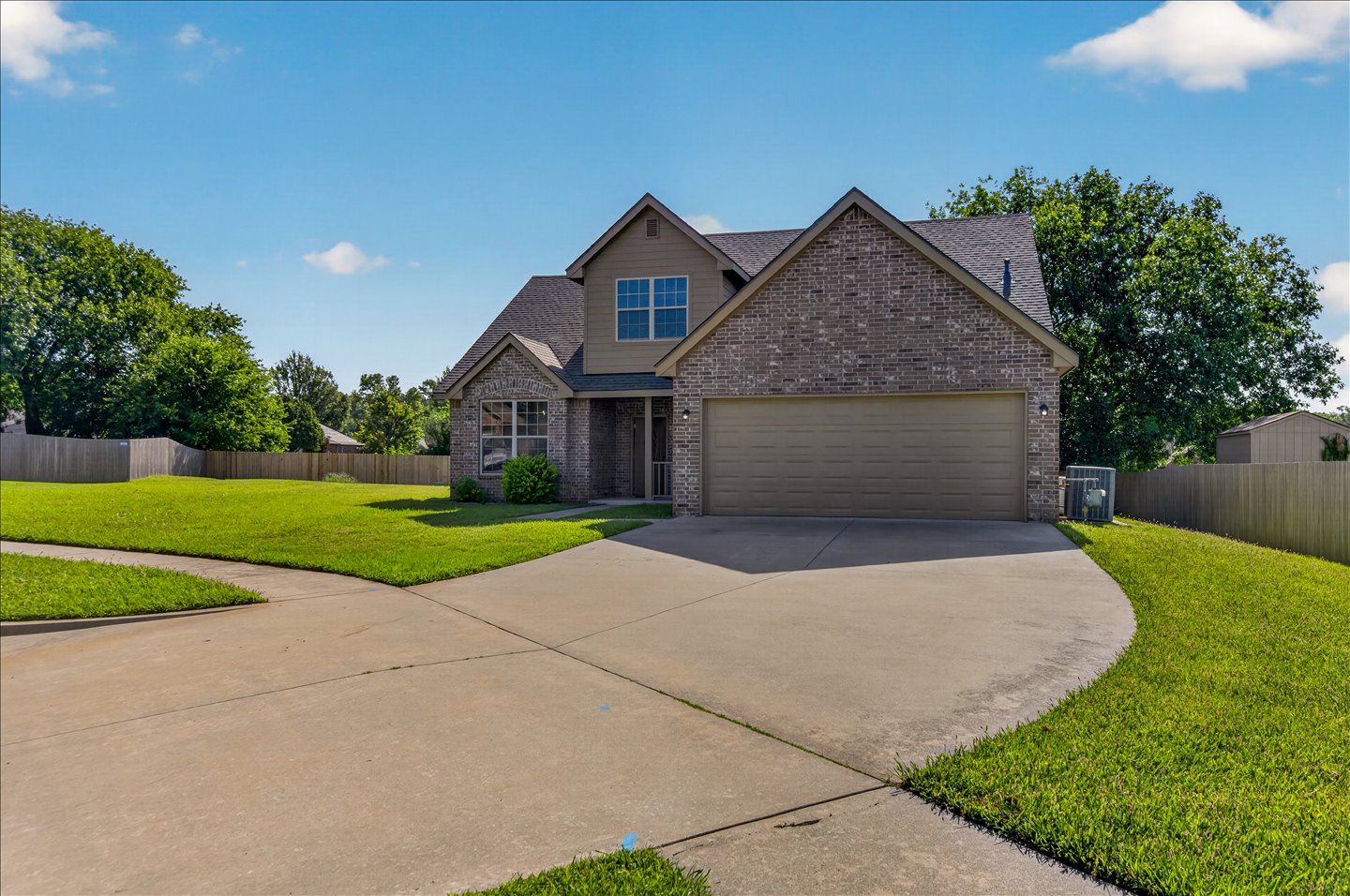 1908 Barnett Court Bartlesville OK 74006
