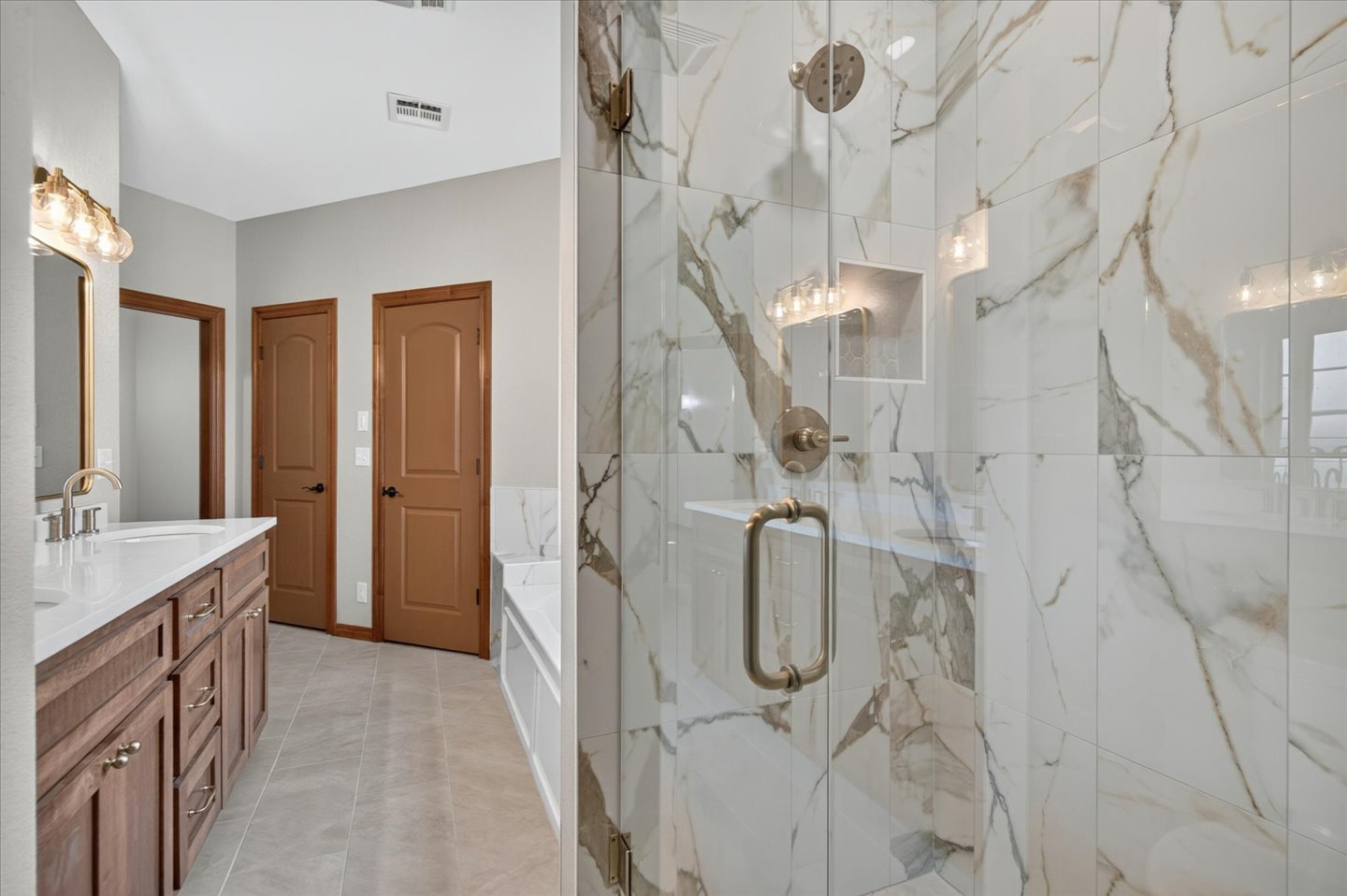 1908 Barnett Court Bartlesville OK 74006