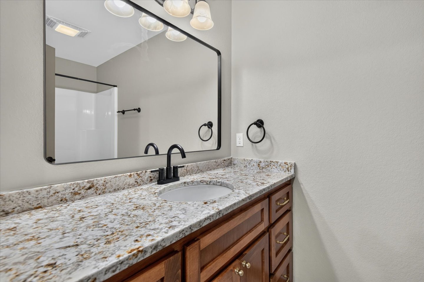 1908 Barnett Court Bartlesville OK 74006