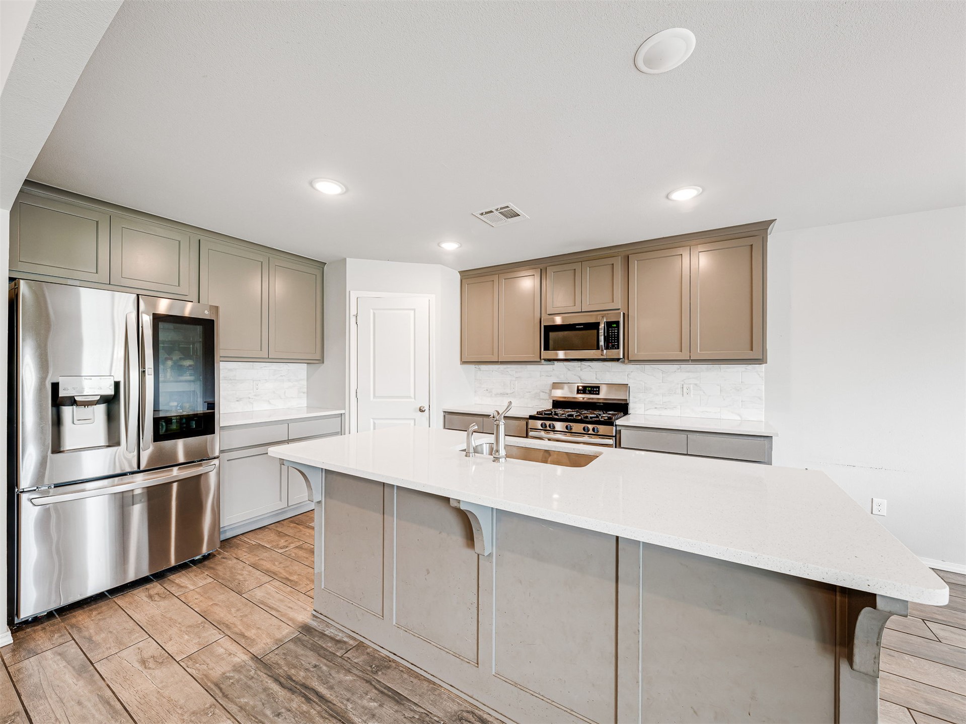 6712 S 17th Street Broken Arrow OK 74011