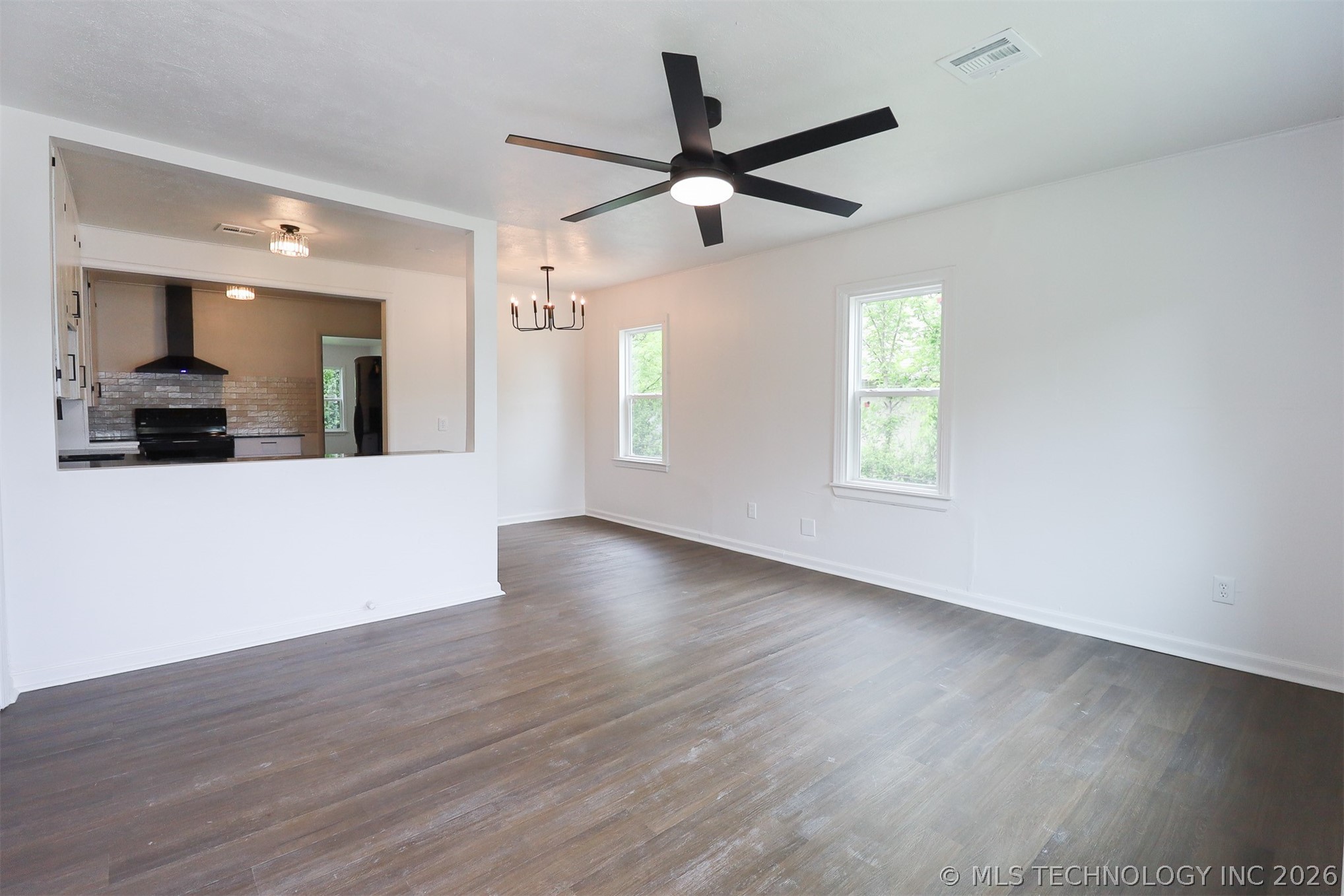 1008 E King Place Tulsa OK 74106