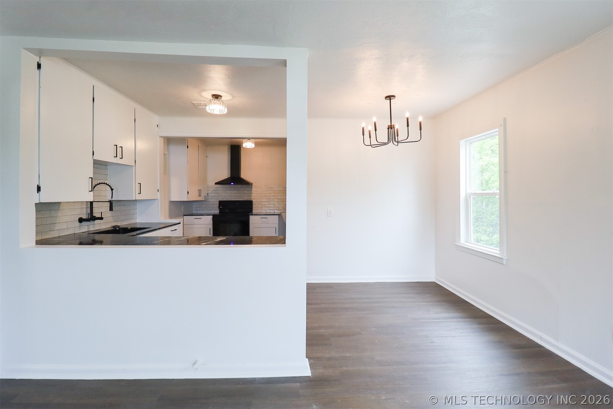 1008 E King Place Tulsa OK 74106