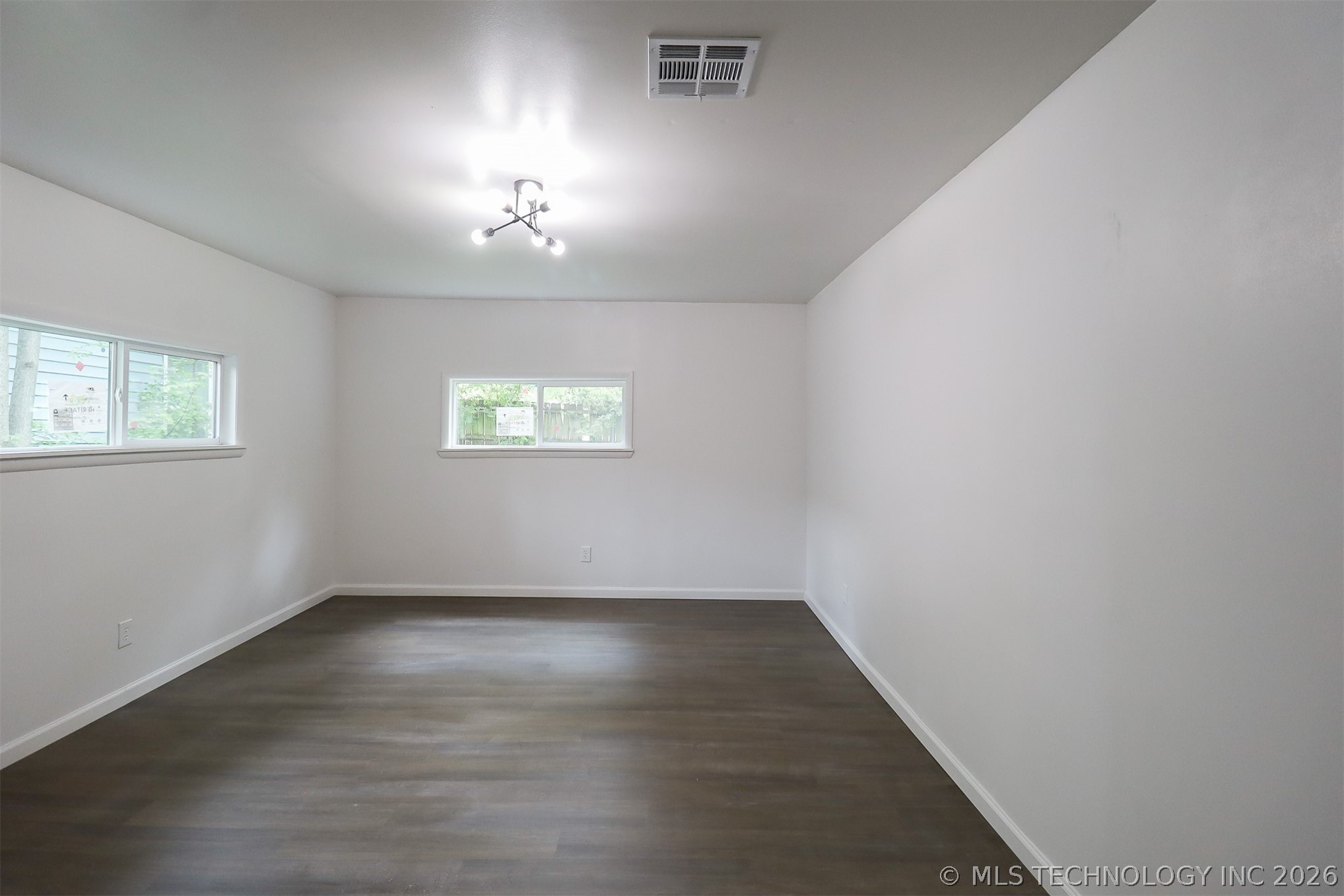 1008 E King Place Tulsa OK 74106