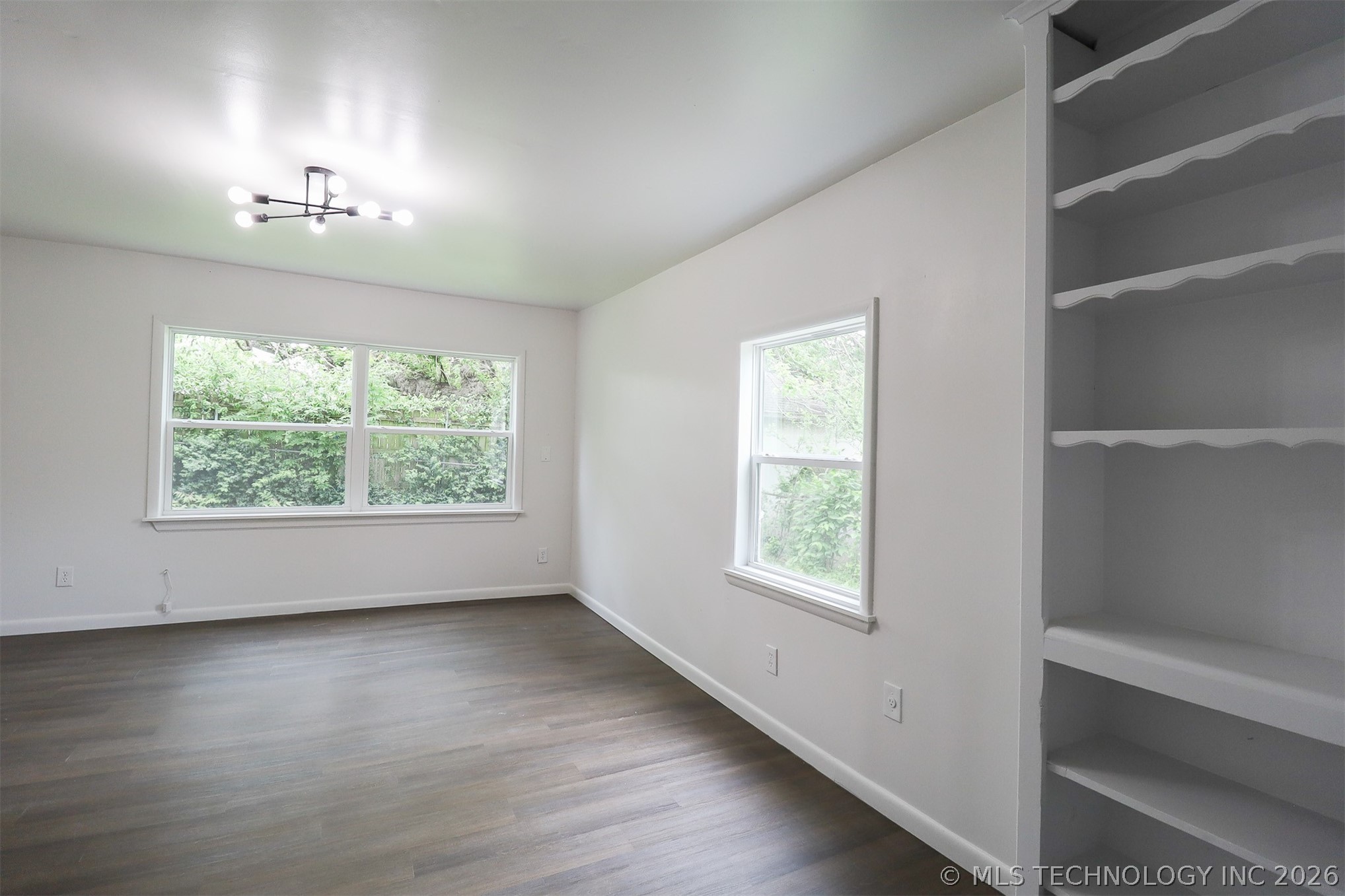 1008 E King Place Tulsa OK 74106