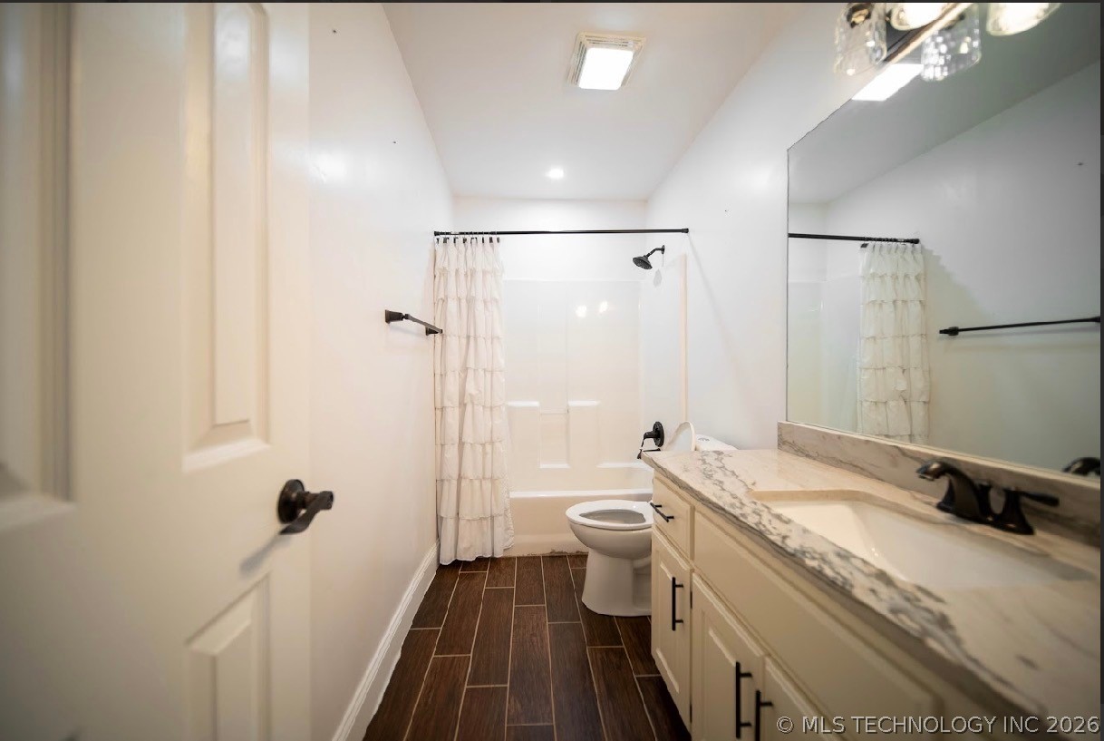 207 N Valley Drive Catoosa OK 74015