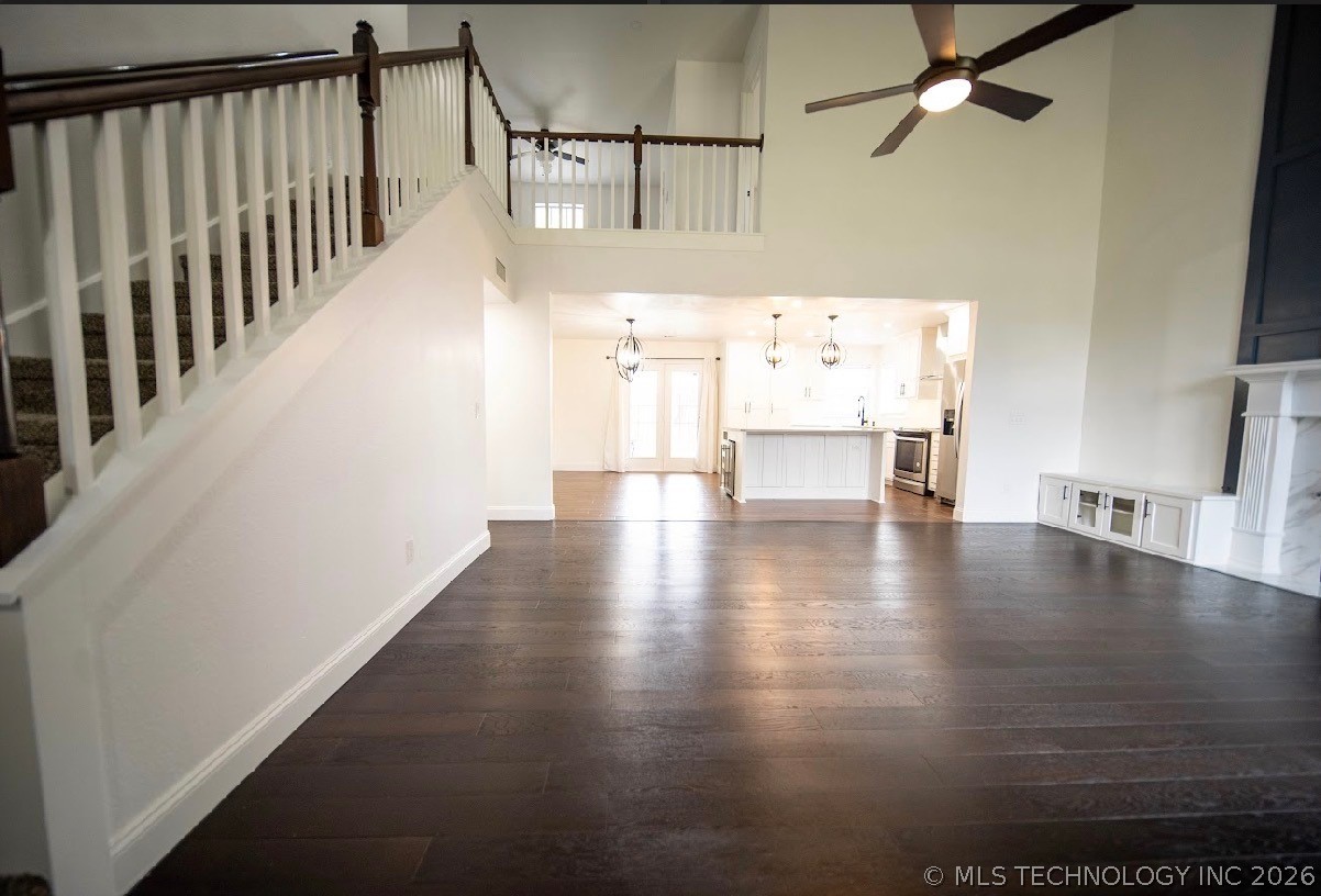 207 N Valley Drive Catoosa OK 74015