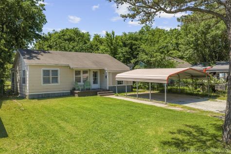 1713 W Wynnewood Avenue Sulphur OK 73086