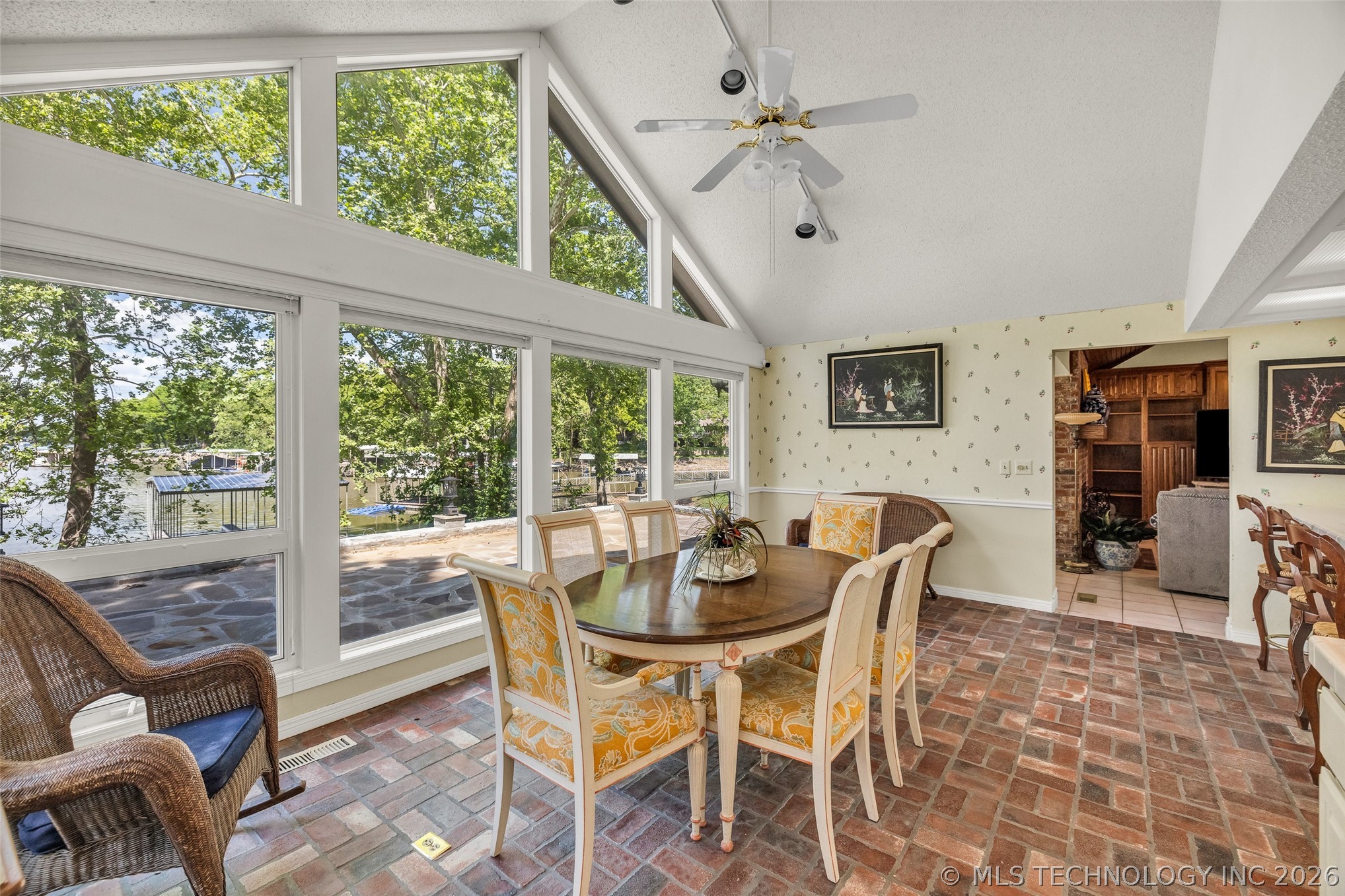 3112 Shore Drive Grove OK 74344