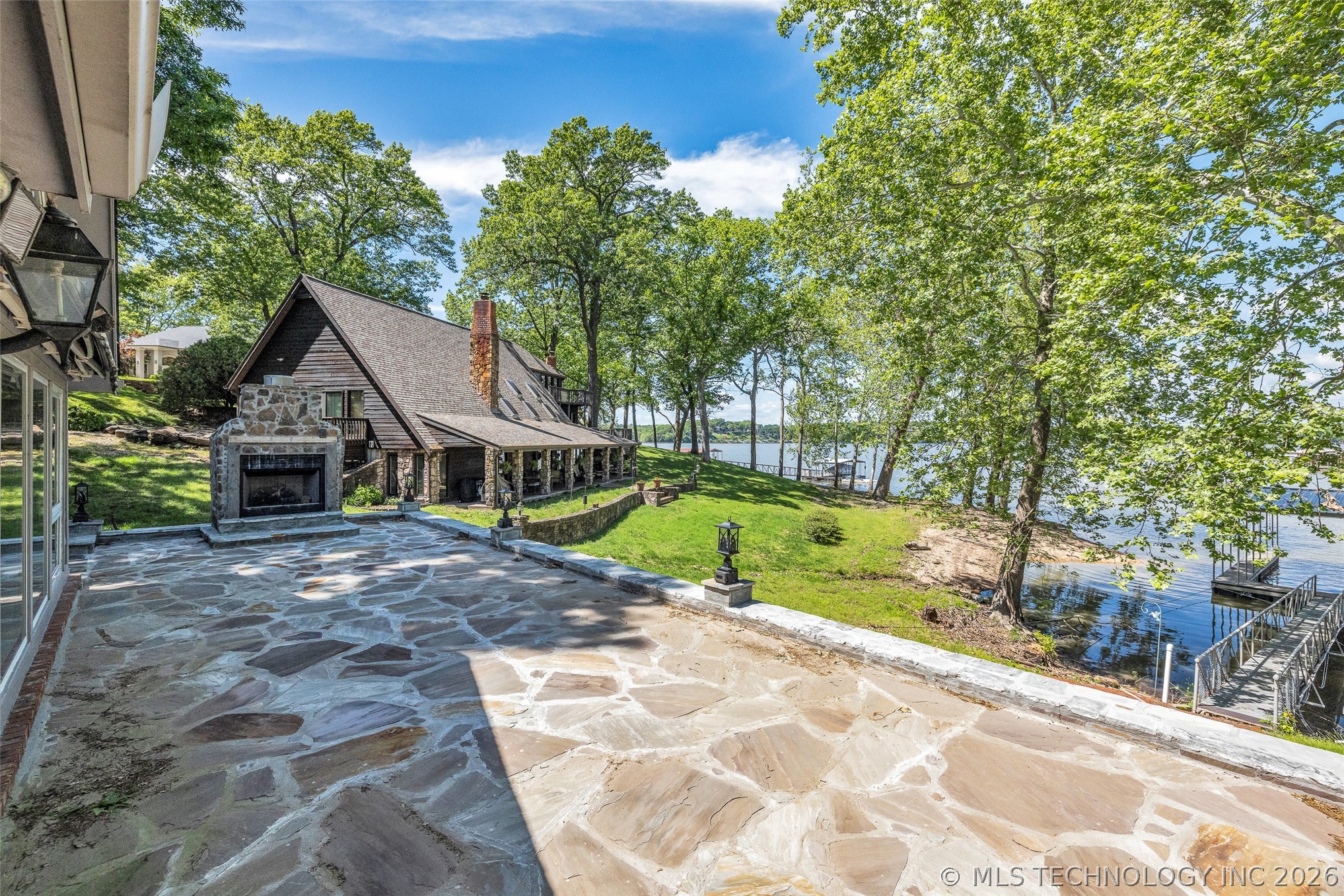 3112 Shore Drive Grove OK 74344