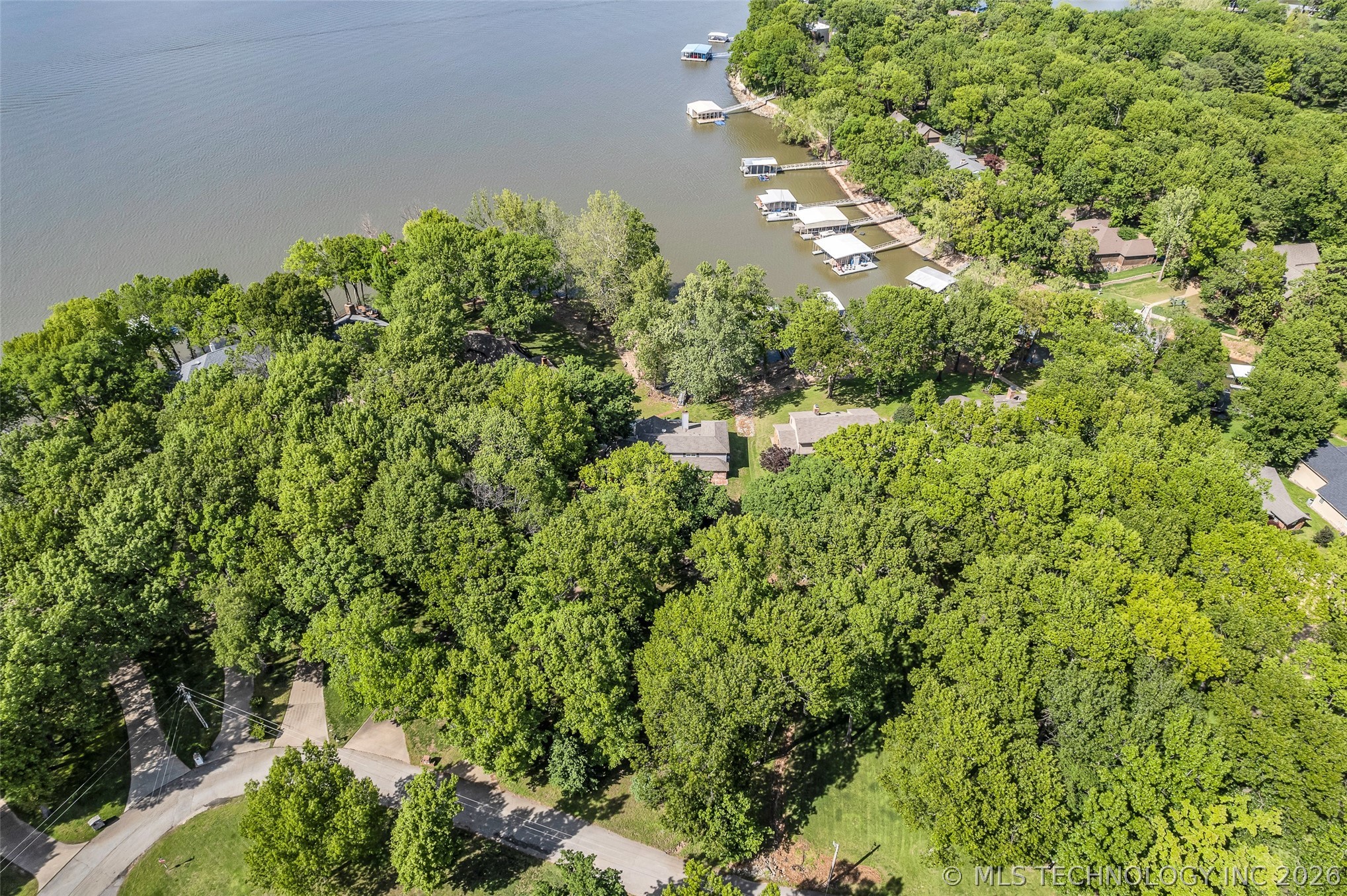 3112 Shore Drive Grove OK 74344