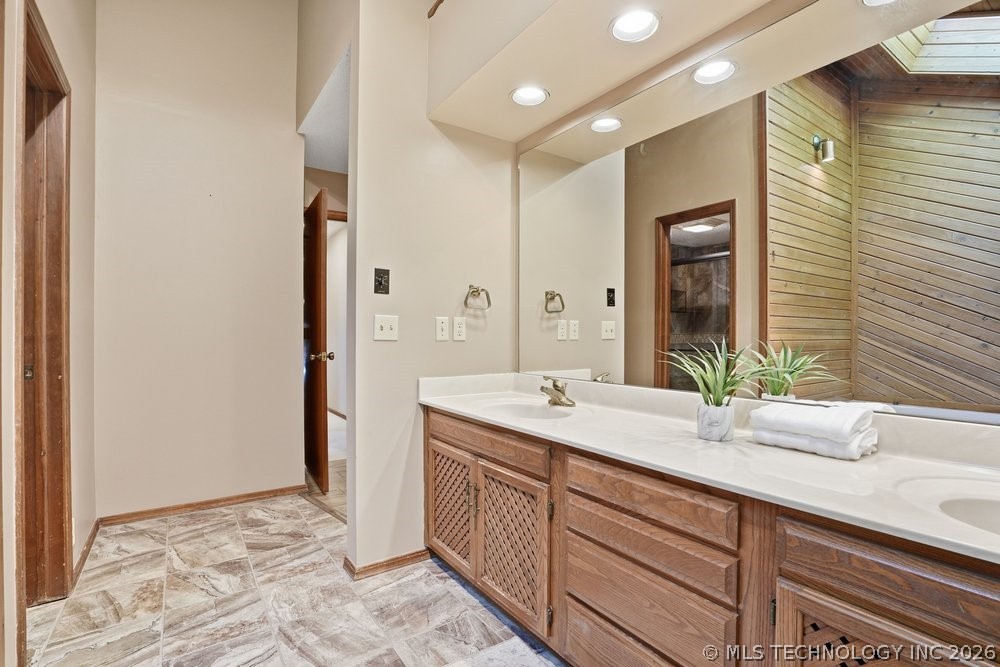 9720 S Maplewood Avenue Tulsa OK 74137