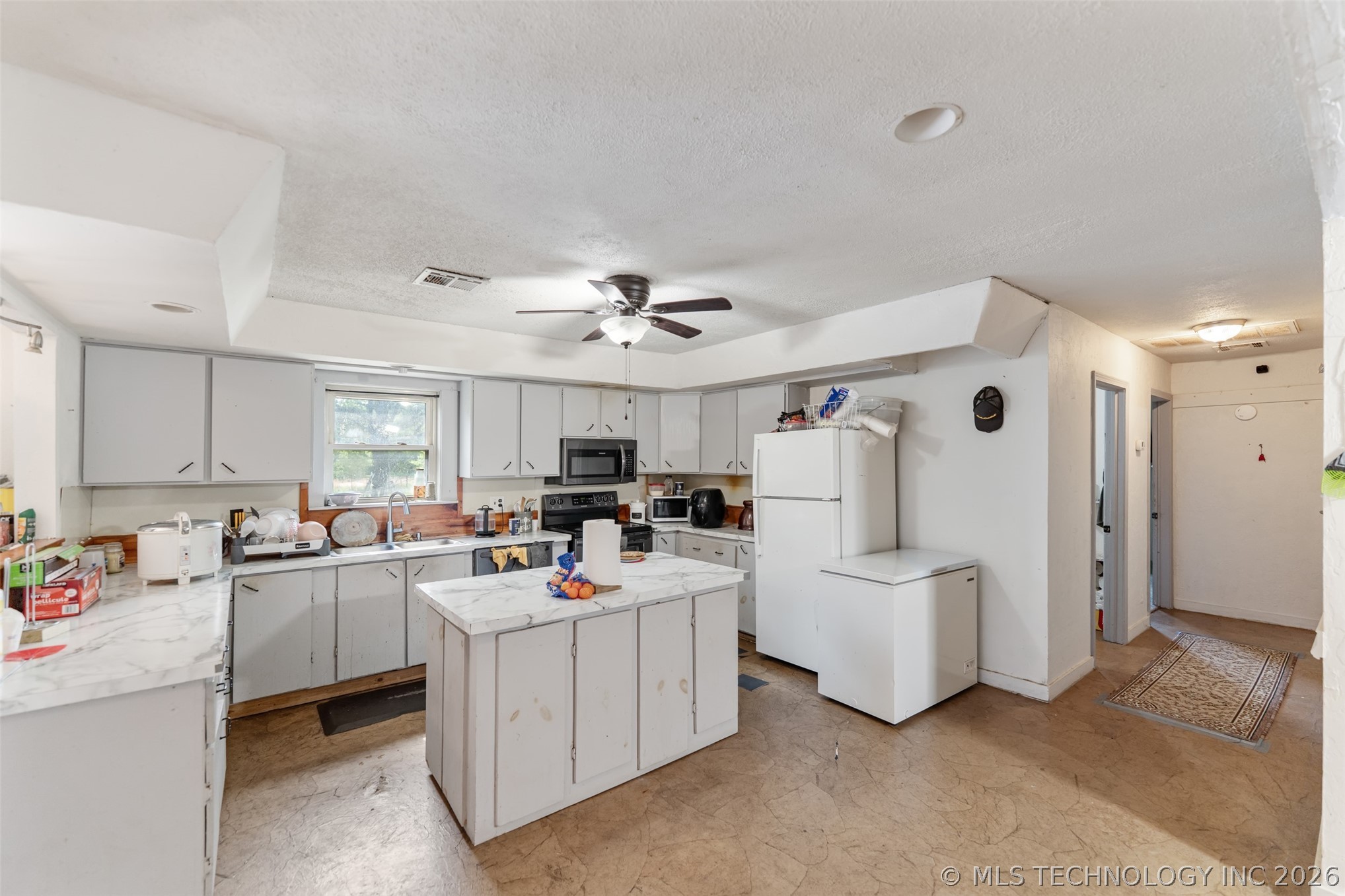 4115 W 380 Road Adair OK 74330