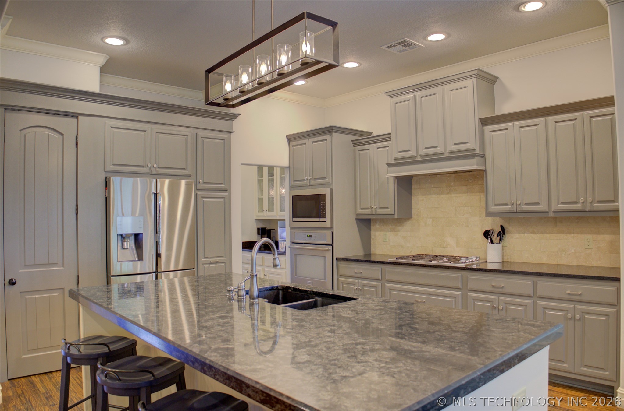 9483 E 106th Place S Tulsa OK 74133