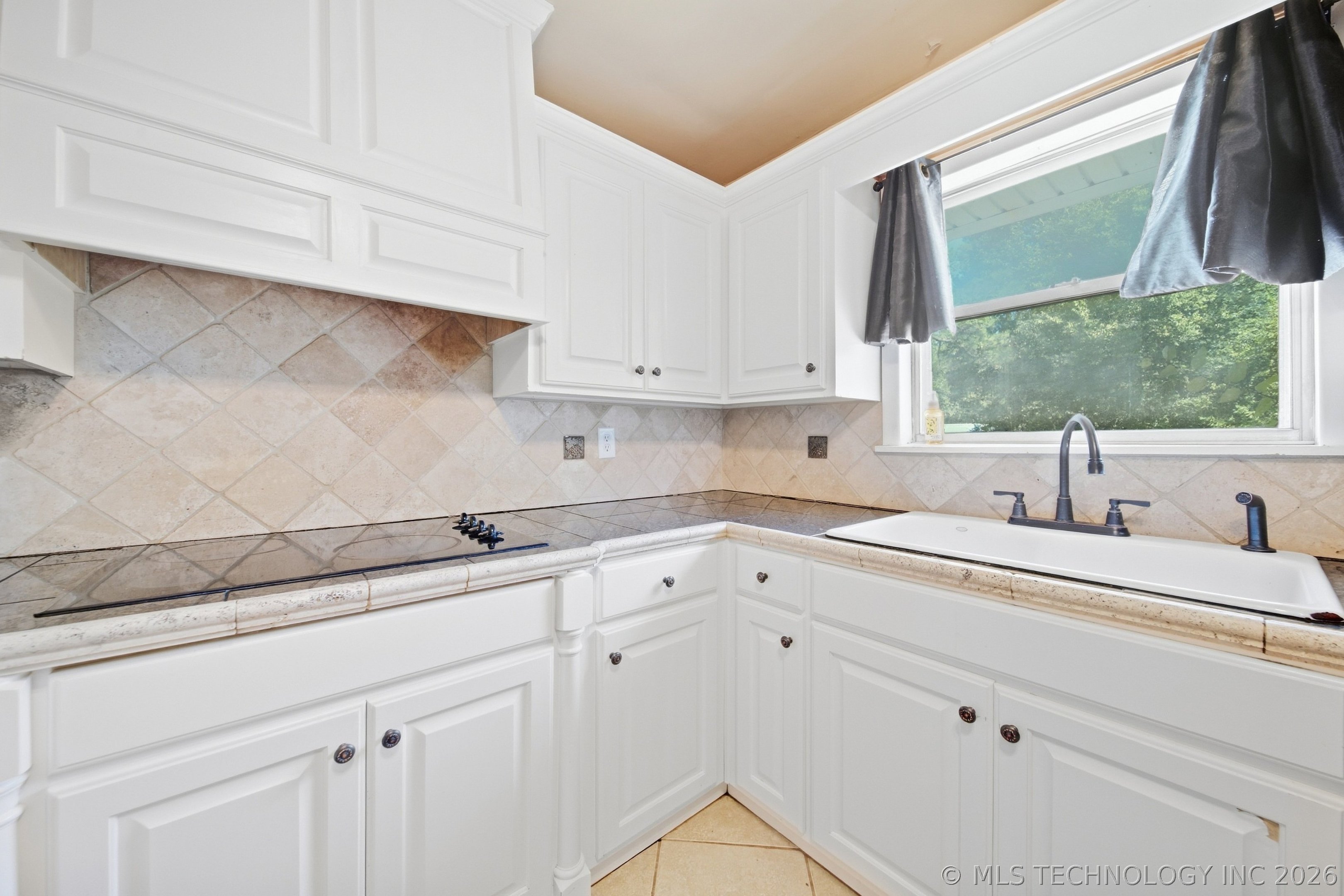 220 S Arizona Haskell OK 74436