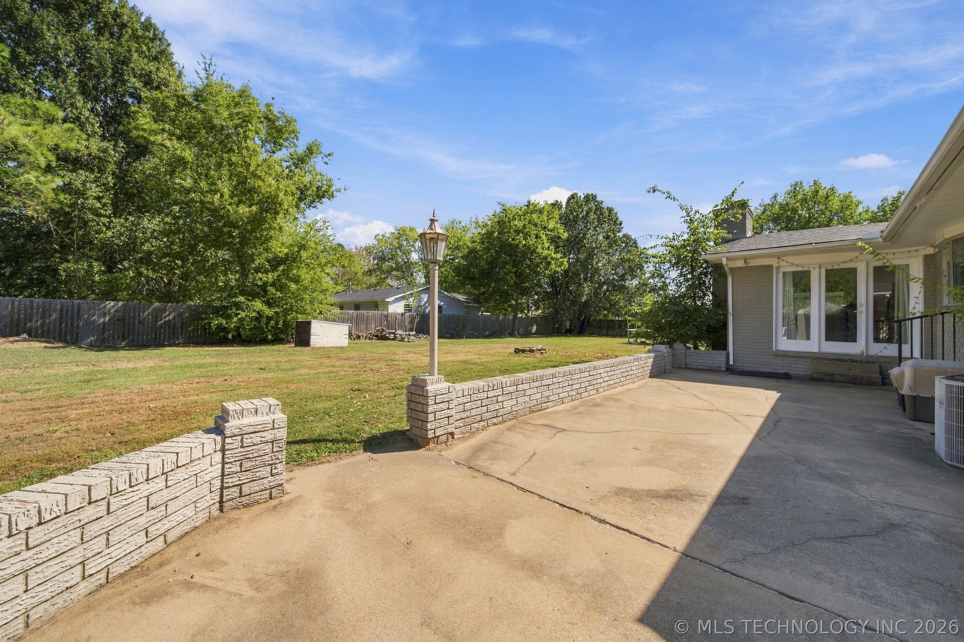 220 S Arizona Haskell OK 74436
