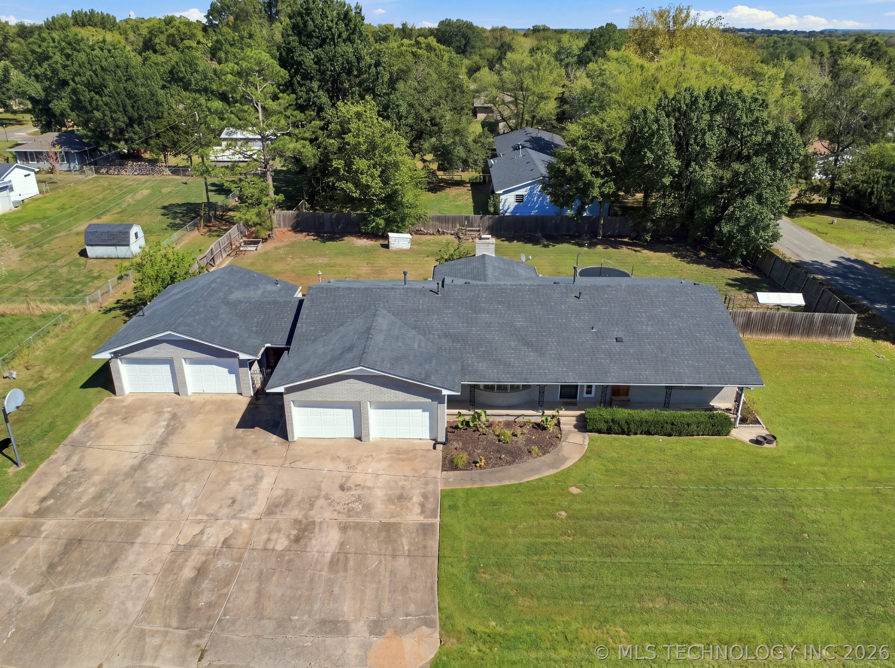 220 S Arizona Haskell OK 74436