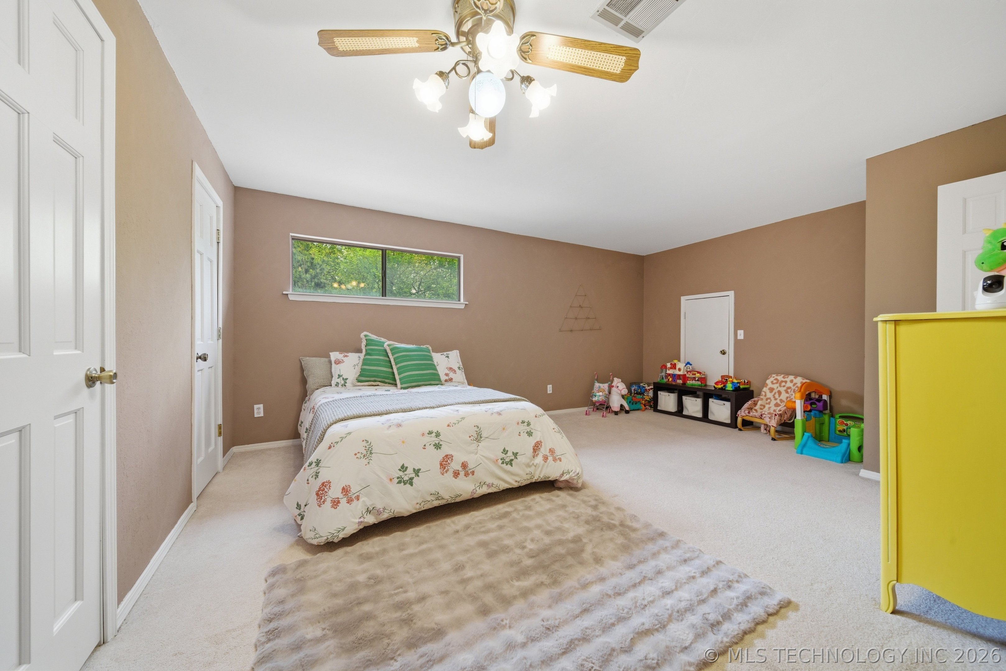 18422 E 92nd Street Owasso OK 74055