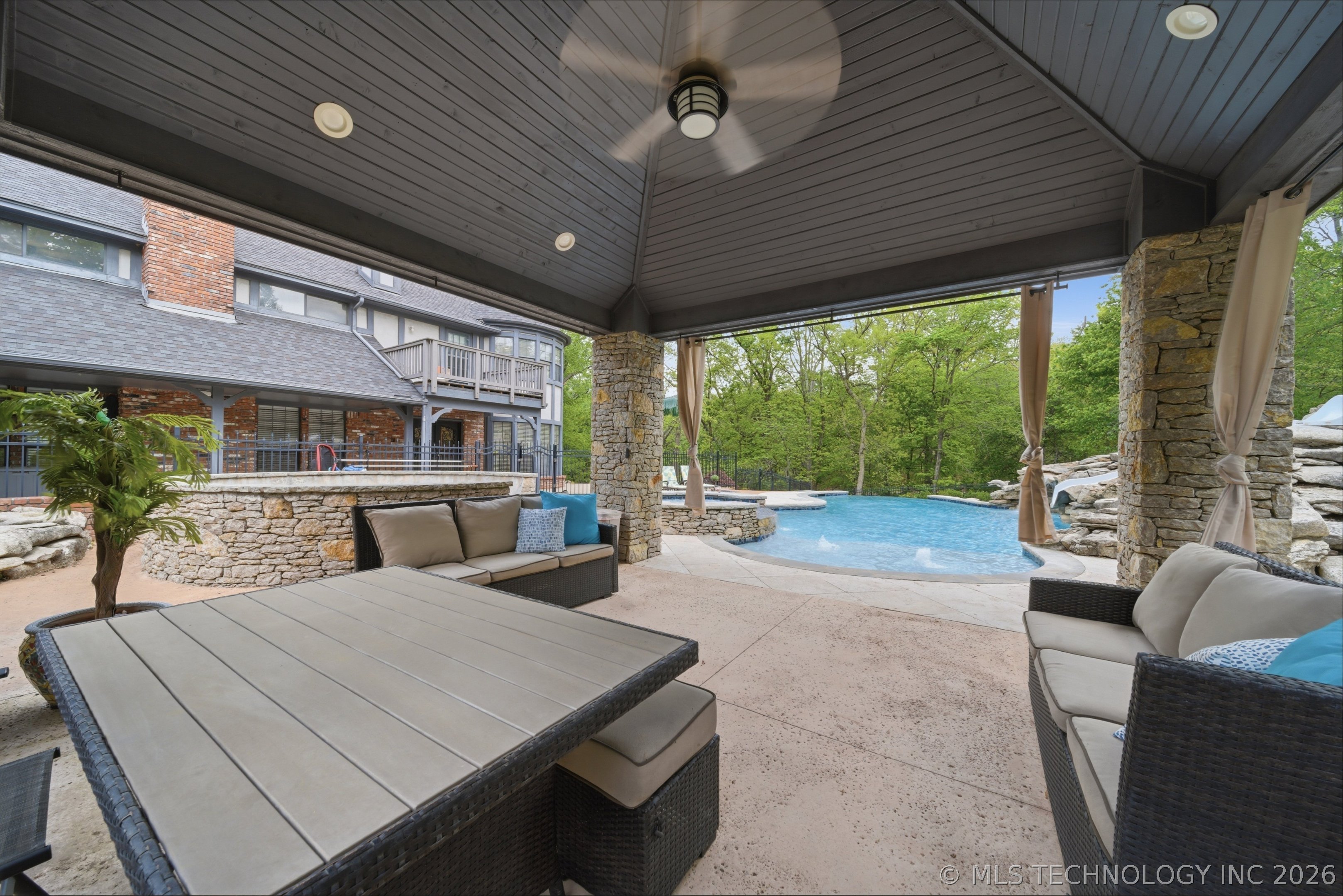 18422 E 92nd Street Owasso OK 74055