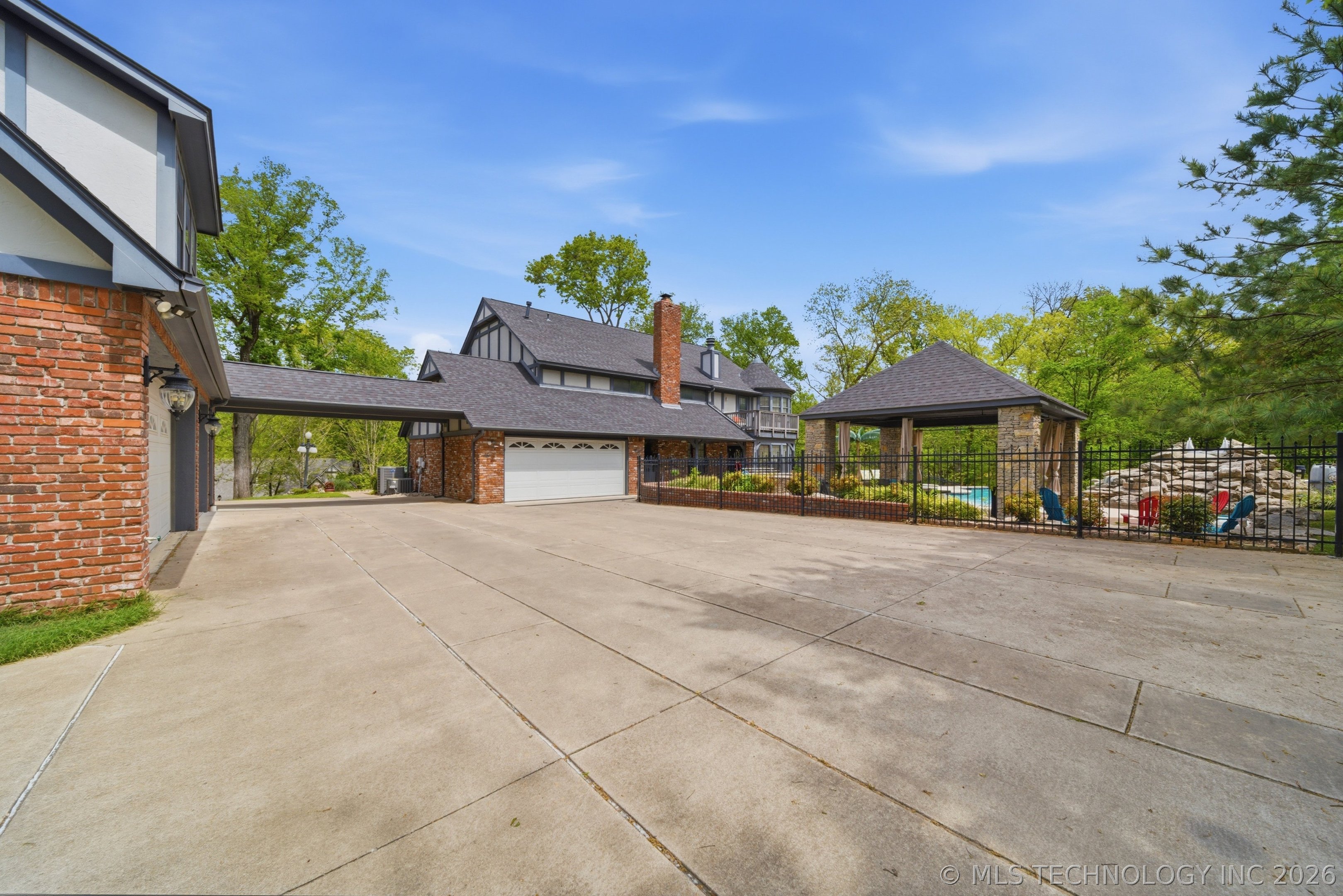 18422 E 92nd Street Owasso OK 74055