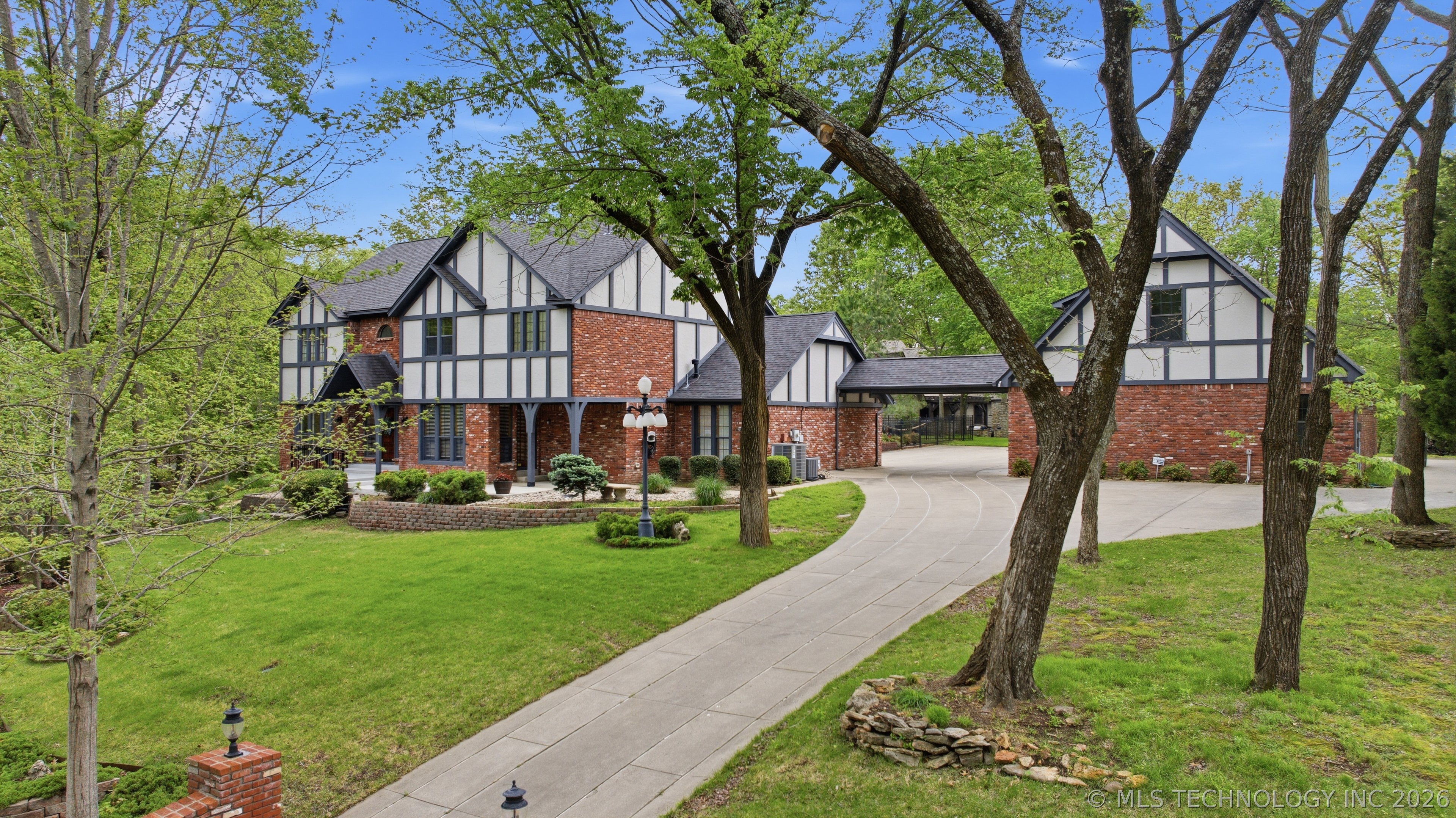 18422 E 92nd Street Owasso OK 74055