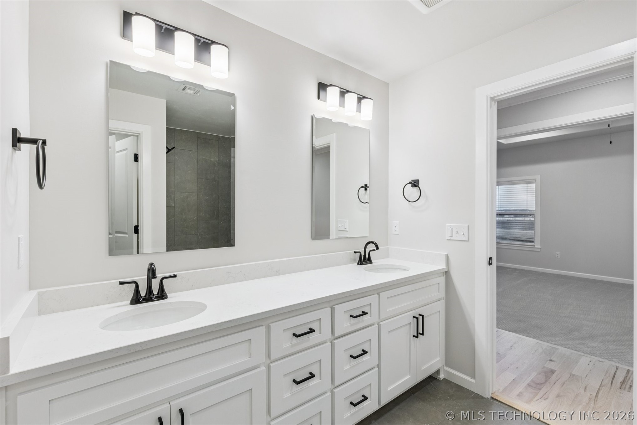 205 W 164th Place S Glenpool OK 74033