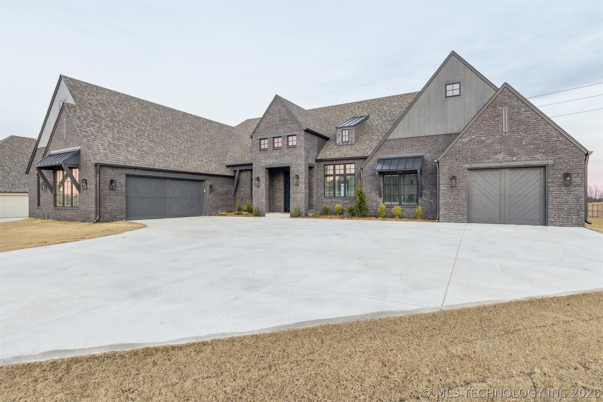 205 W 164th Place S Glenpool OK 74033