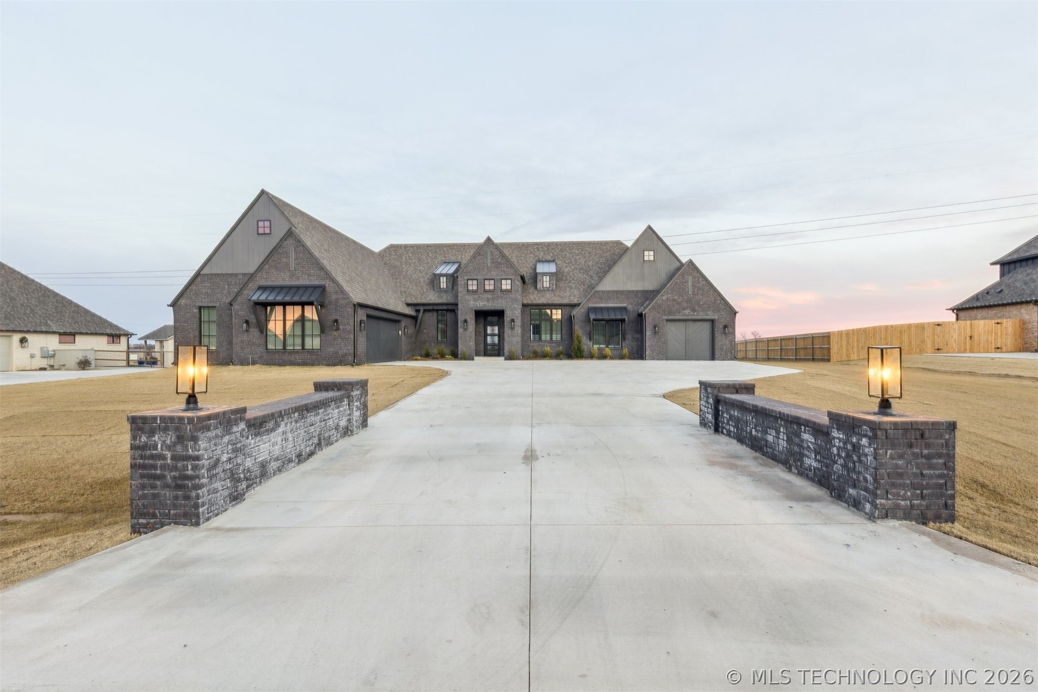 205 W 164th Place S Glenpool OK 74033