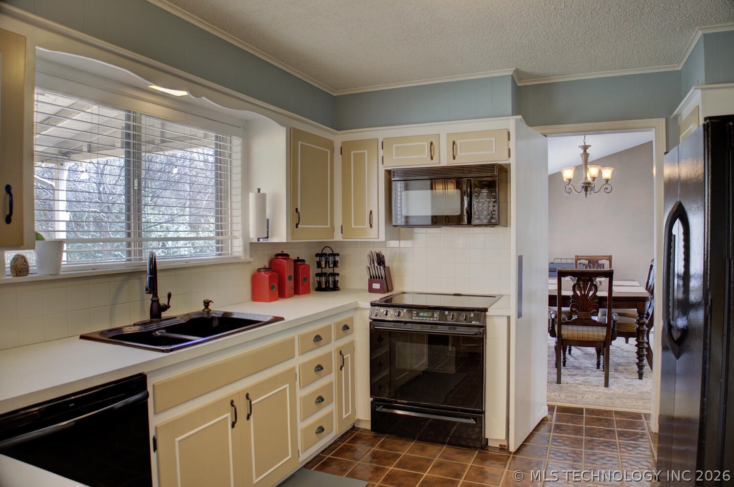 3805 S Canton Avenue Tulsa OK 74135