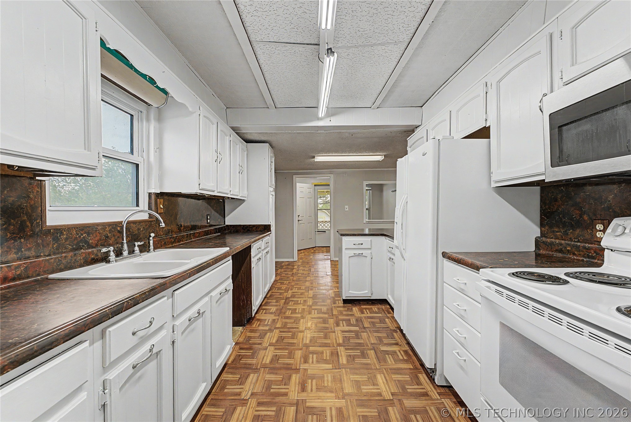 407 N Main Street Sand Springs OK 74063