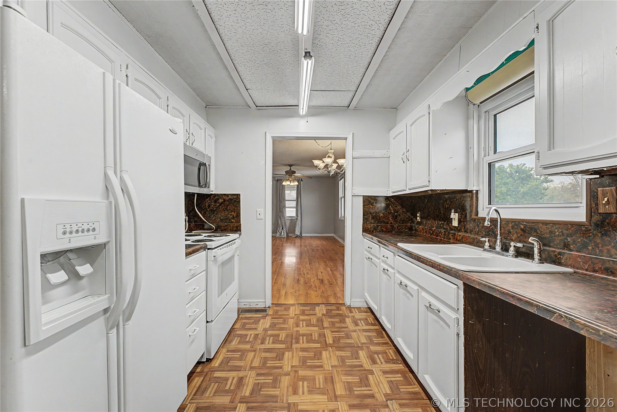 407 N Main Street Sand Springs OK 74063