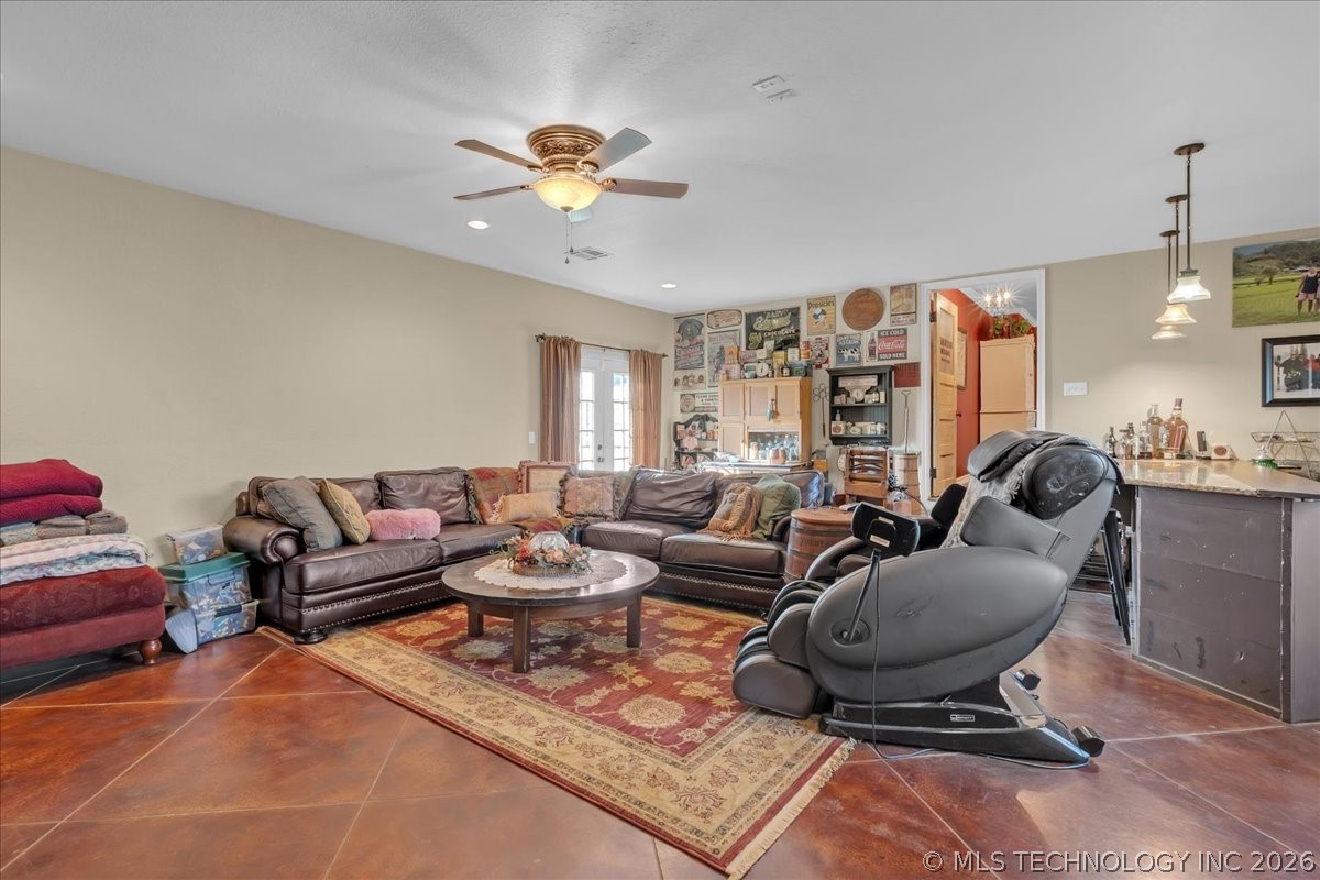 22972 Woodridge Drive Claremore OK 74019