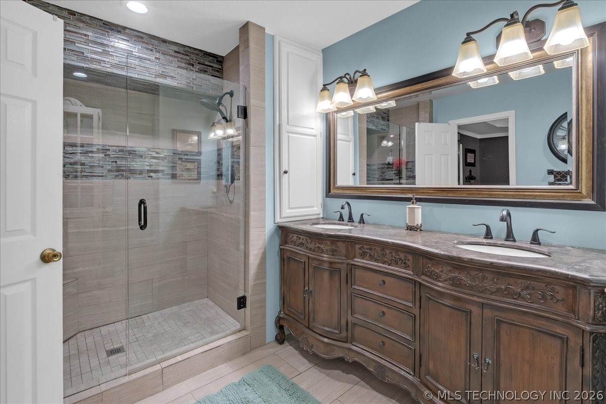 22972 Woodridge Drive Claremore OK 74019