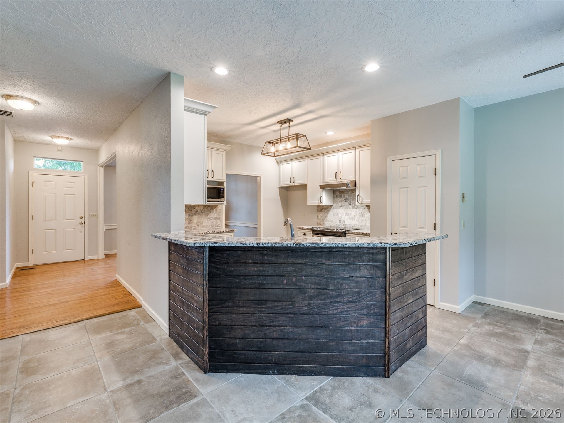 1305 E Dover Street Broken Arrow OK 74012