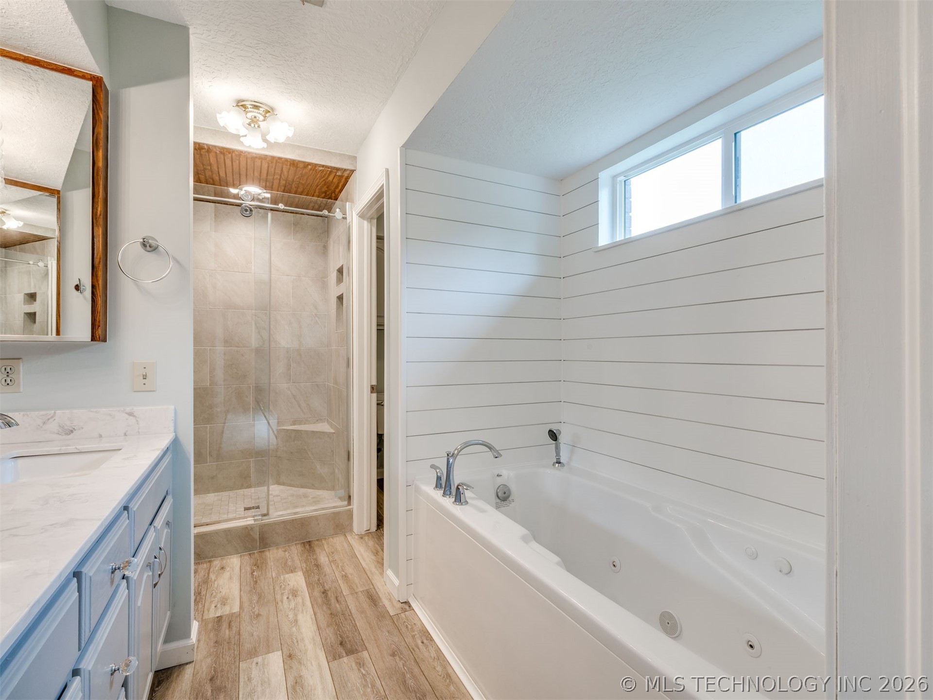 1305 E Dover Street Broken Arrow OK 74012