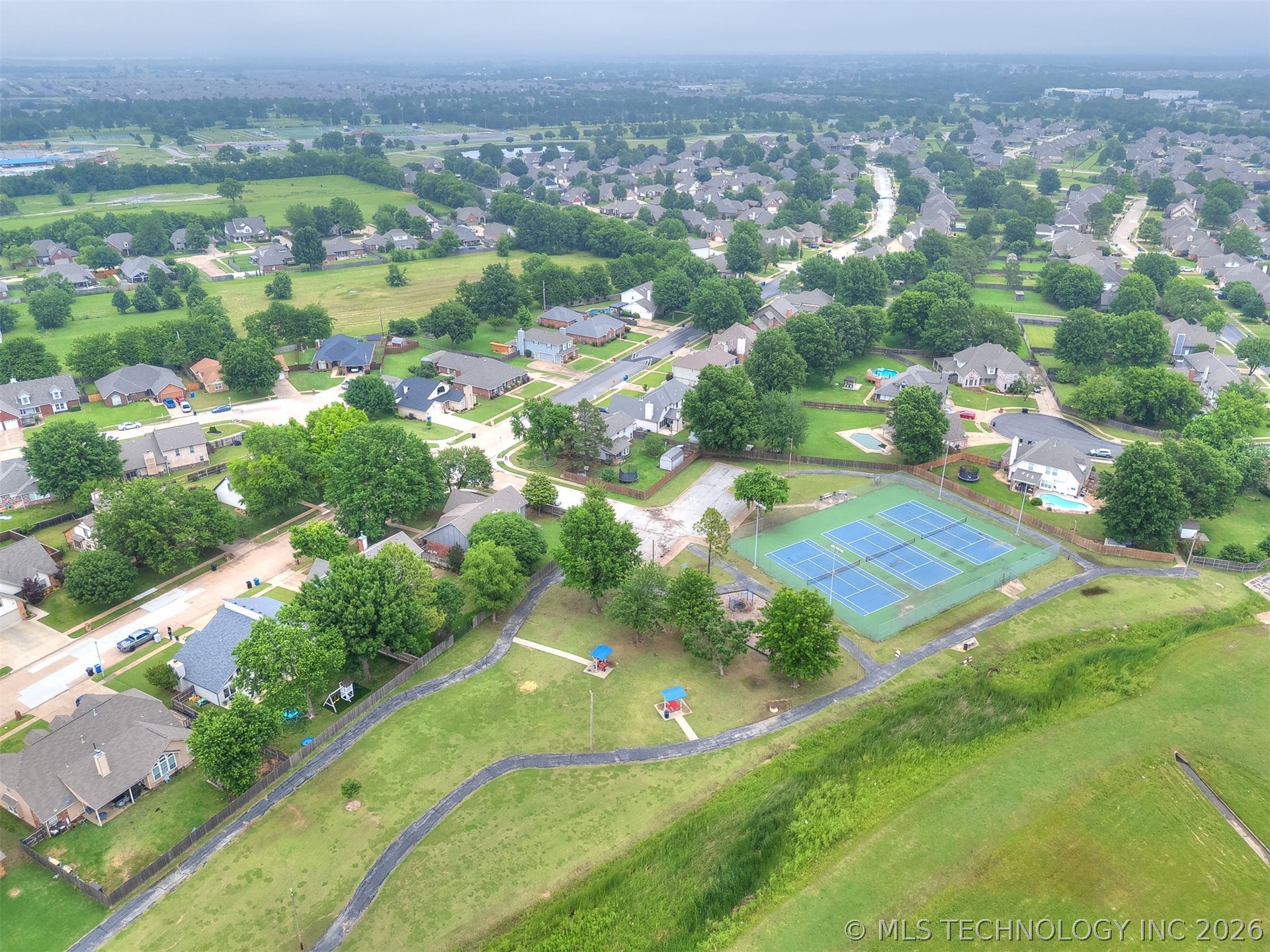 1305 E Dover Street Broken Arrow OK 74012