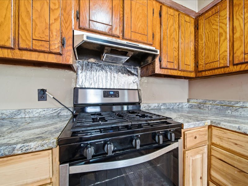 8055 E 585 Locust Grove OK 74352