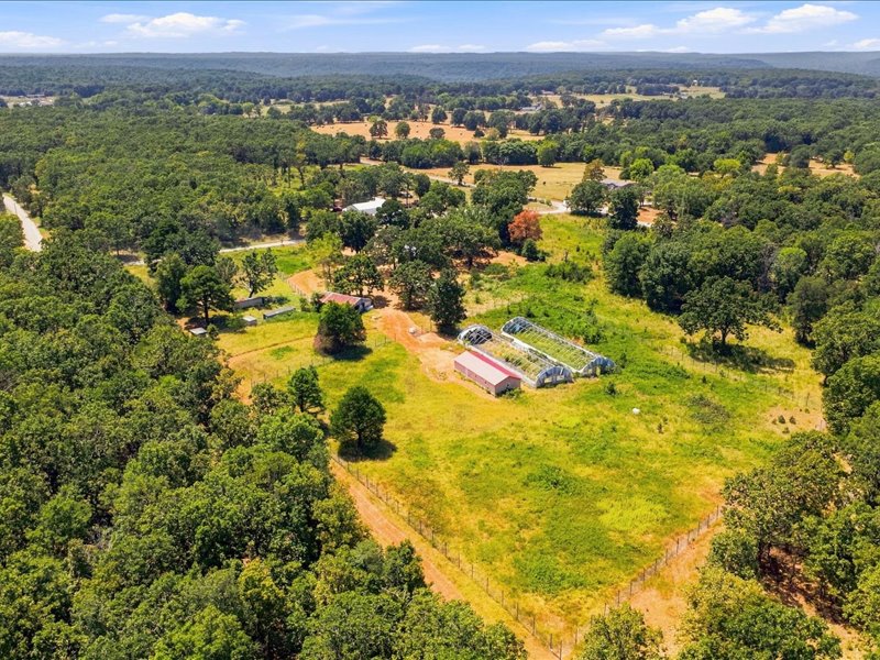 8055 E 585 Locust Grove OK 74352