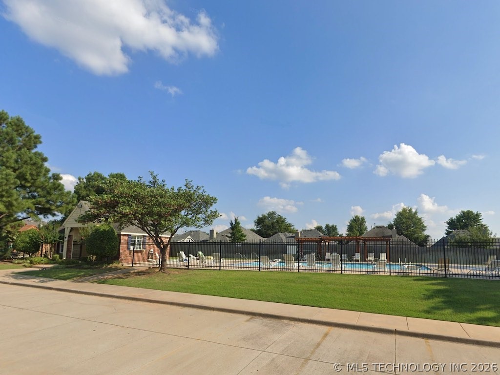 3900 W Vicksburg Street Broken Arrow OK 74011