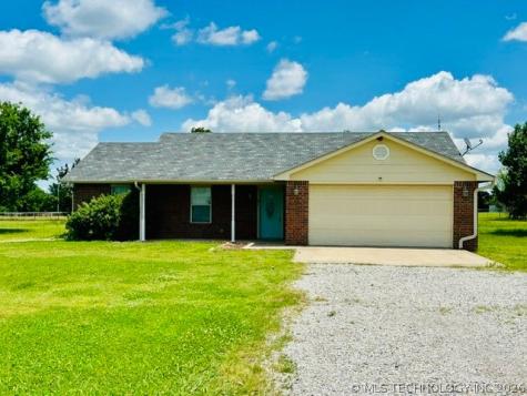 51 Oak Lone Grove OK 73401