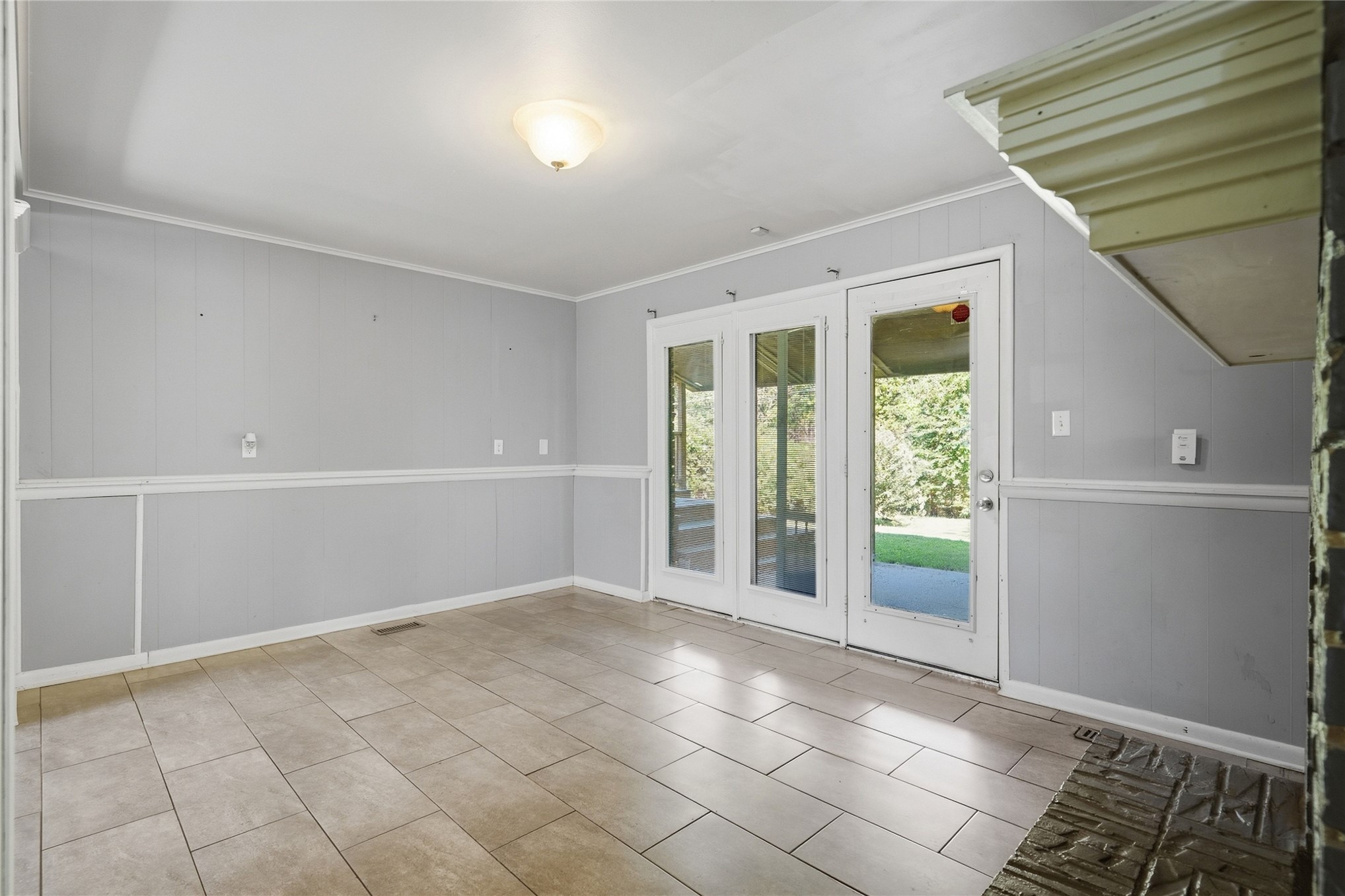 5523 S 30th Westavenue Tulsa OK 74107