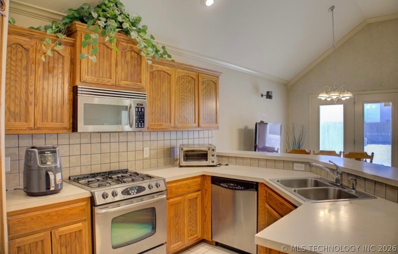 2101 E Princeton Street Broken Arrow OK 74012