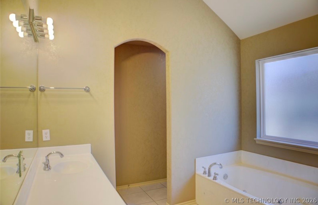 2101 E Princeton Street Broken Arrow OK 74012