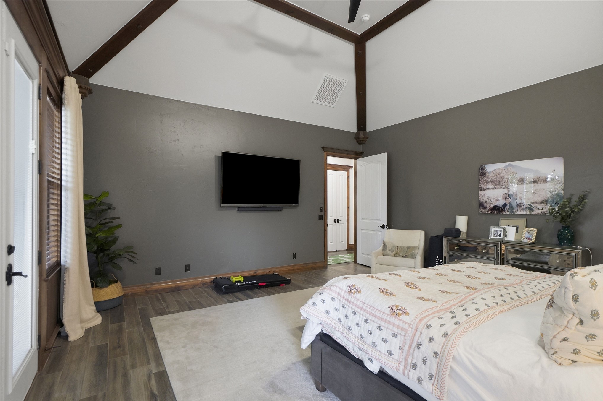 7742 S Indian Avenue Tulsa OK 74132