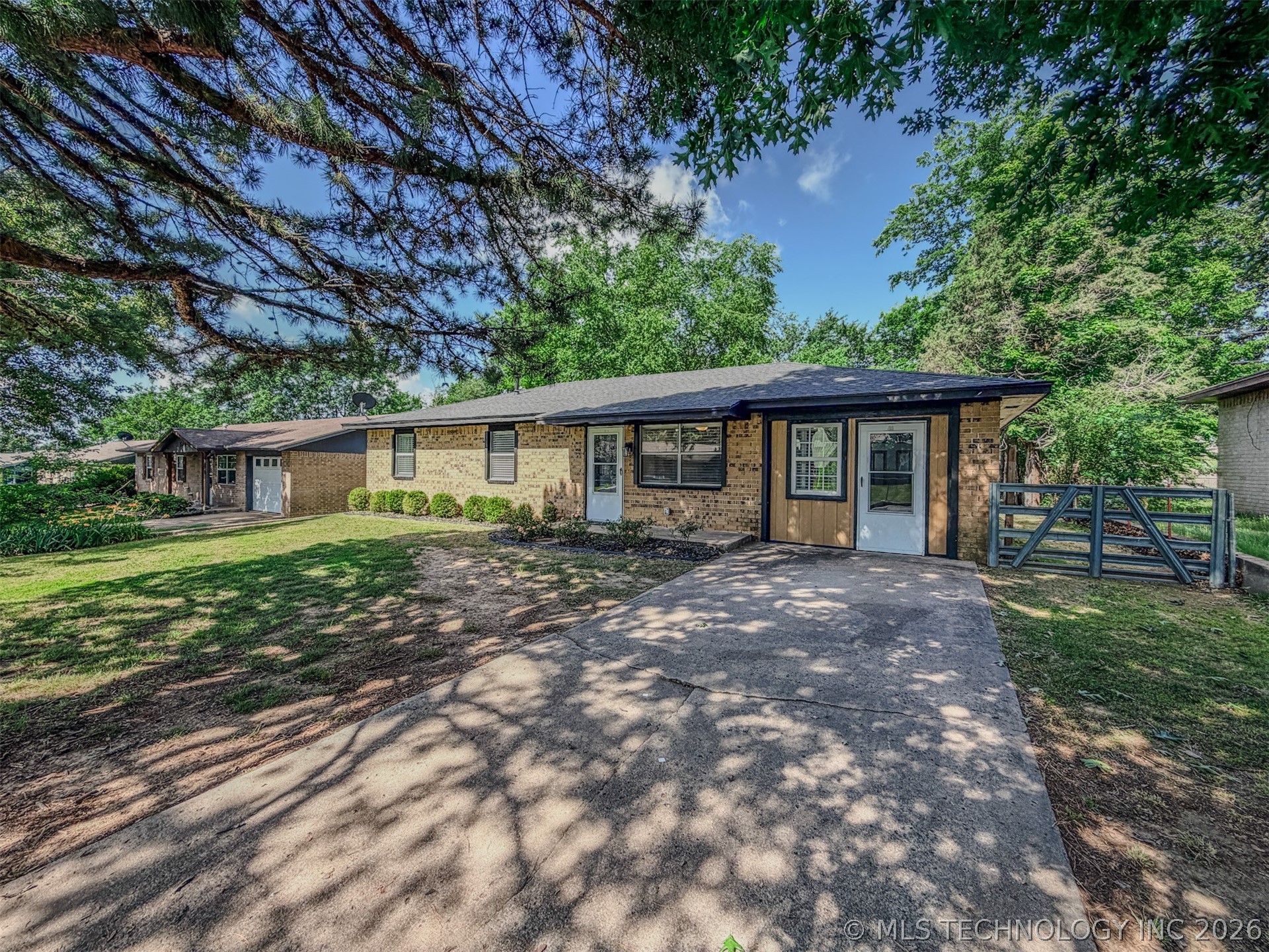 504 S Cedar Place Tahlequah OK 74464