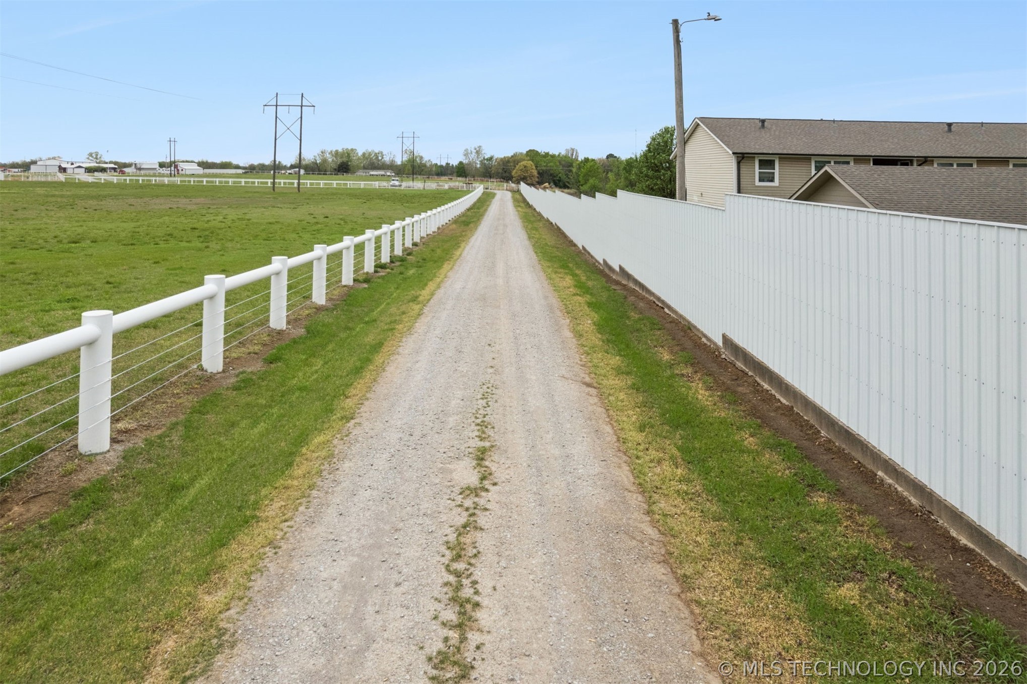 734 E Harrison Road Bristow OK 74010