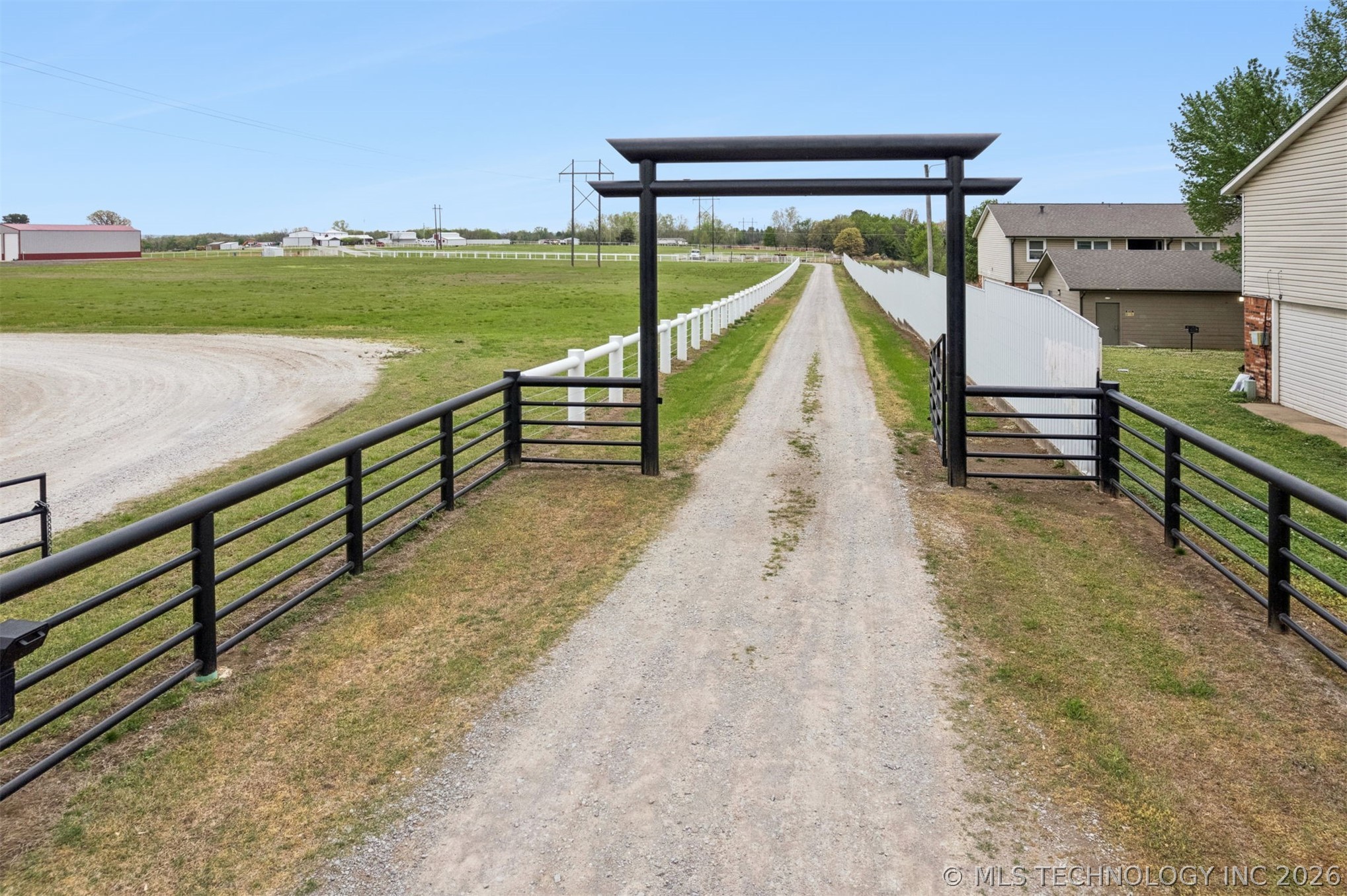 734 E Harrison Road Bristow OK 74010