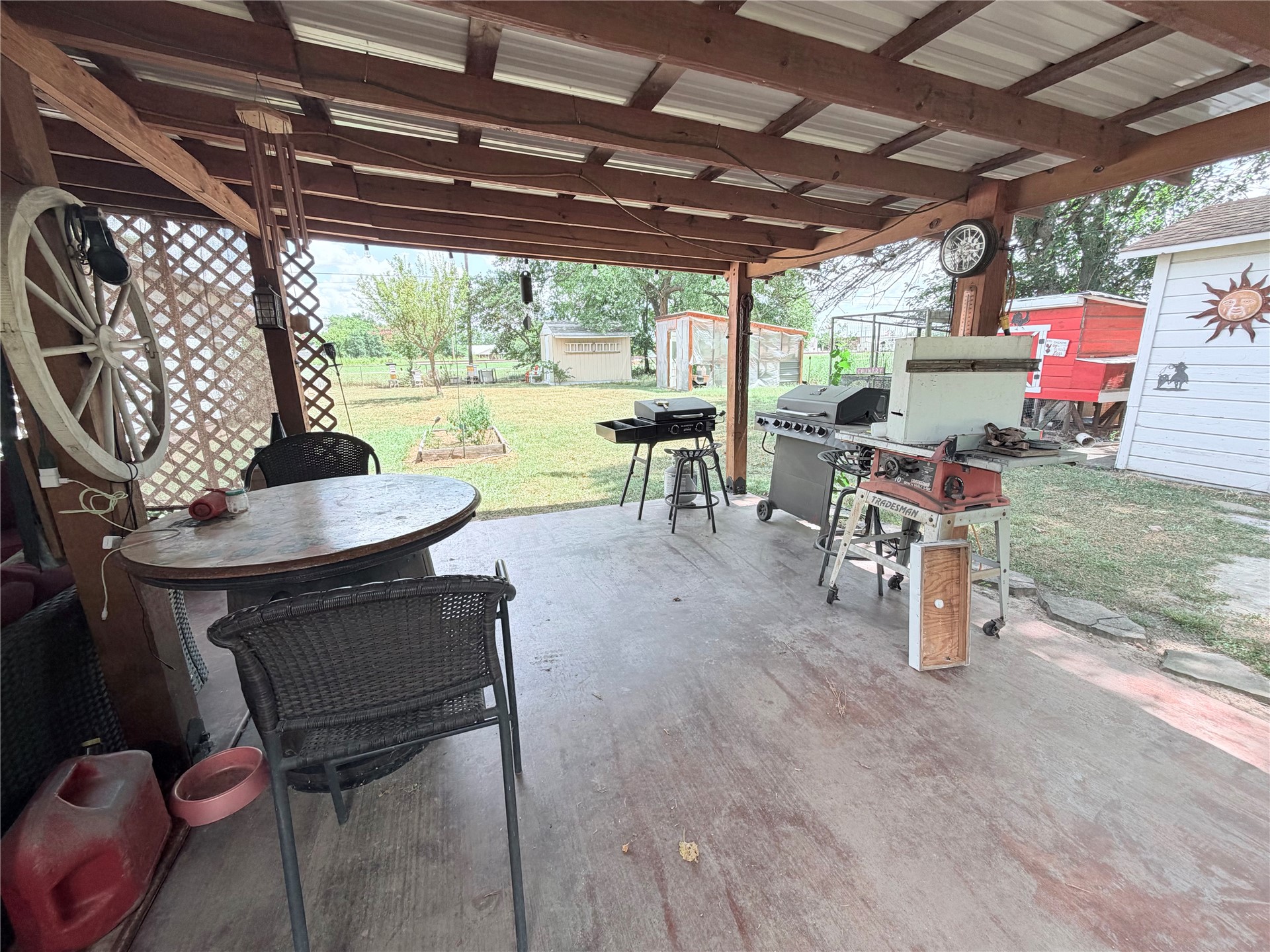617 W 7th Street Kiowa OK 74553