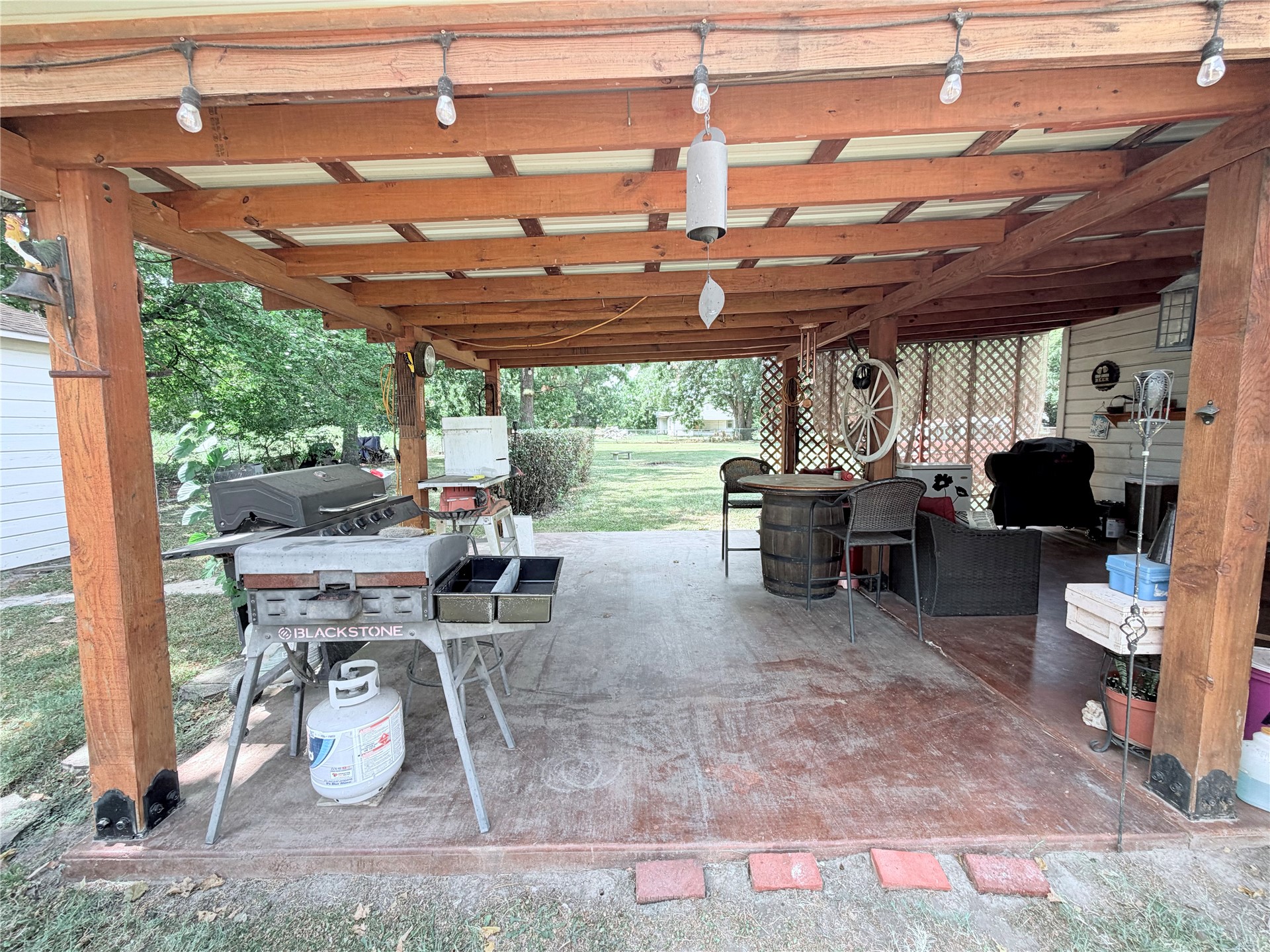 617 W 7th Street Kiowa OK 74553