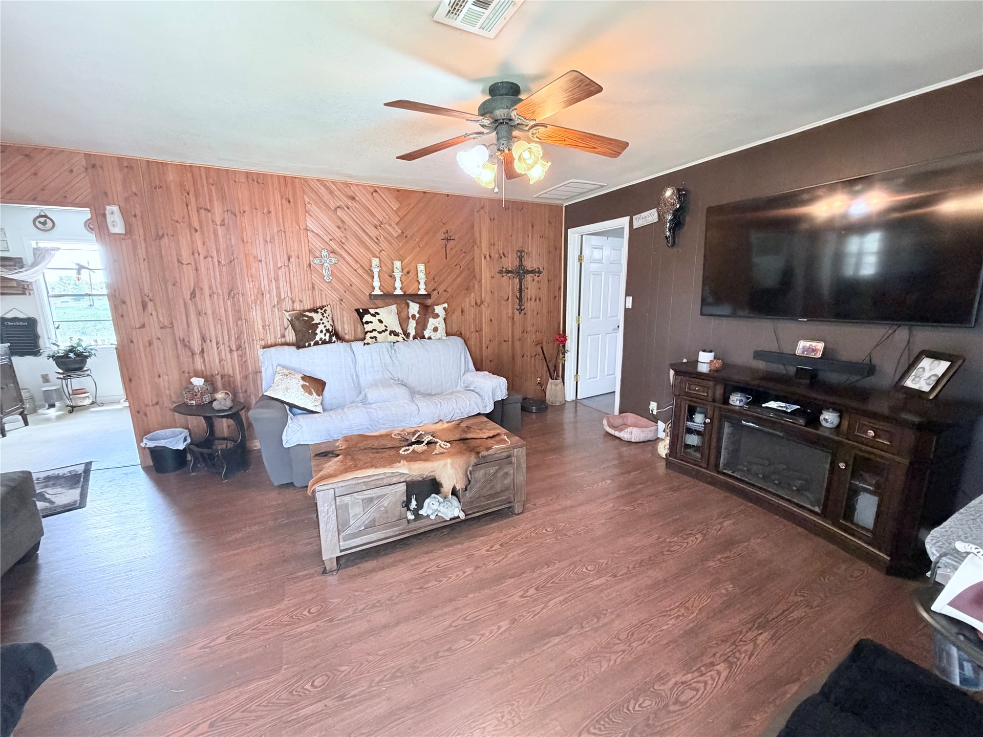 617 W 7th Street Kiowa OK 74553